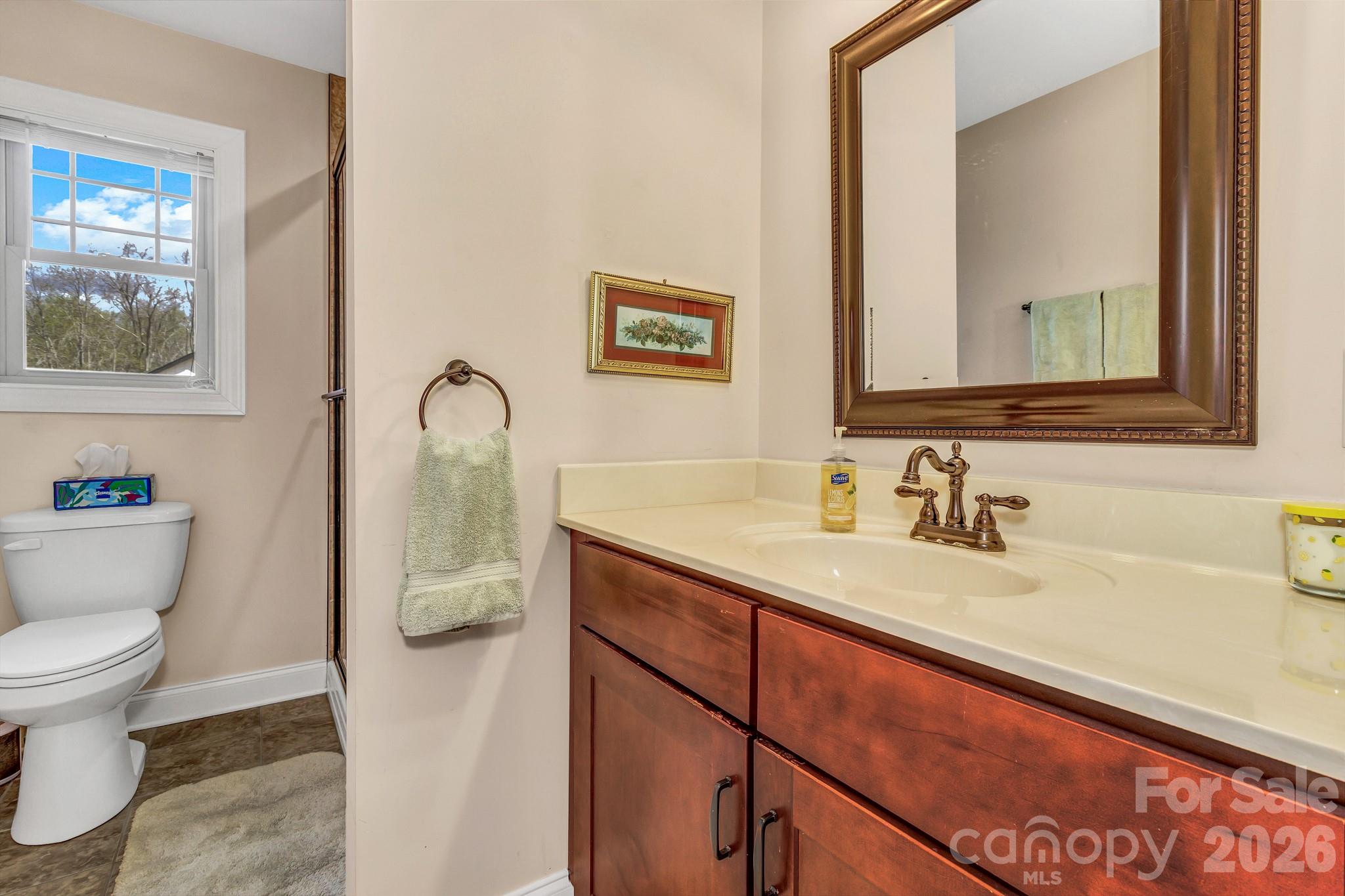 122 Craggy Street — Black Mountain