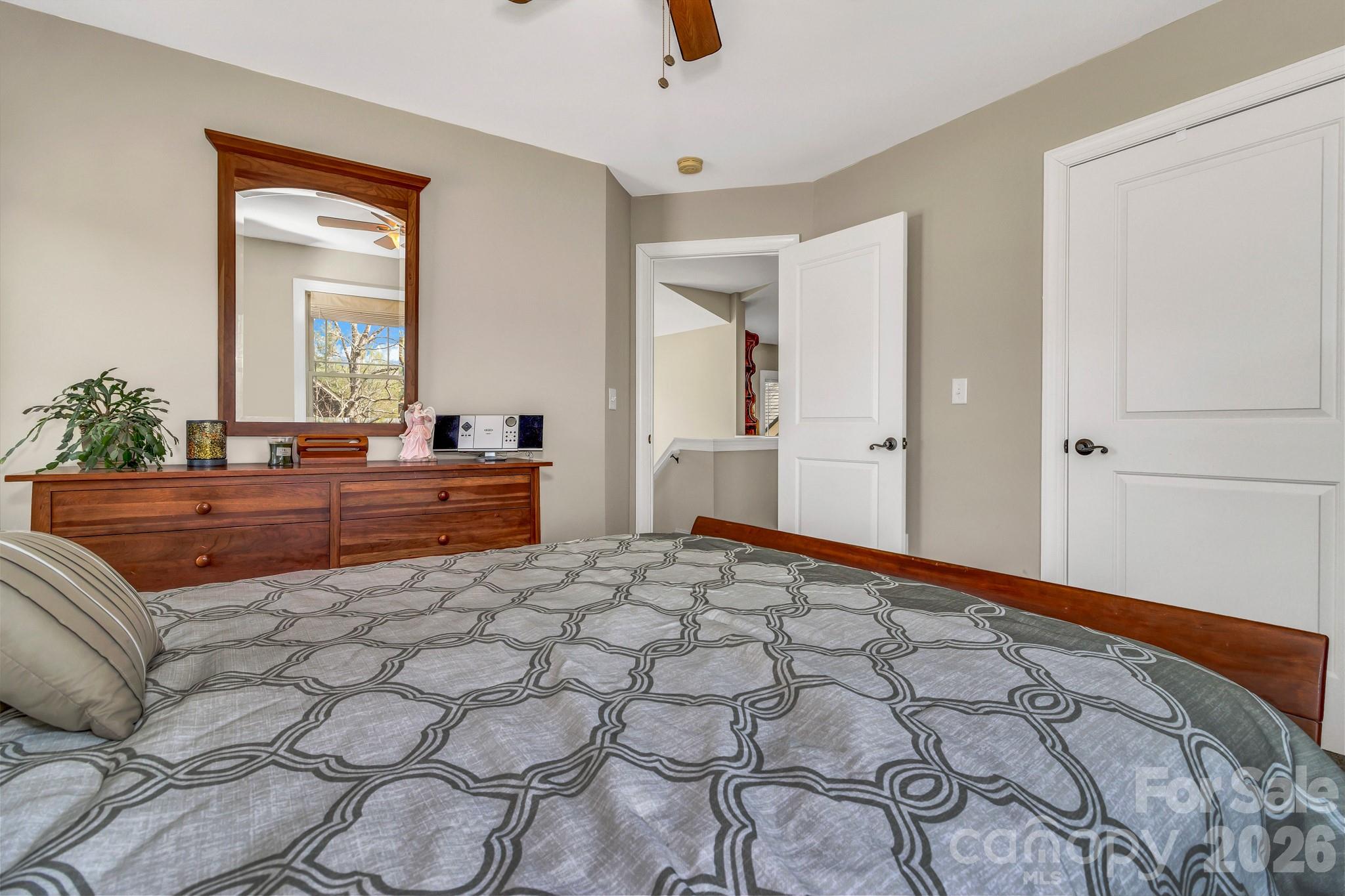 122 Craggy Street — Black Mountain