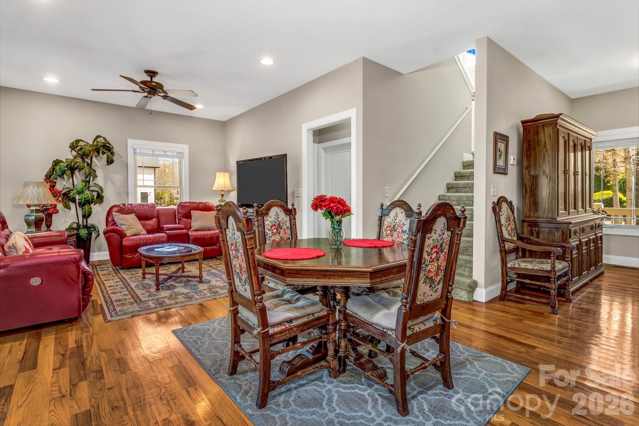 122 Craggy Street — Black Mountain