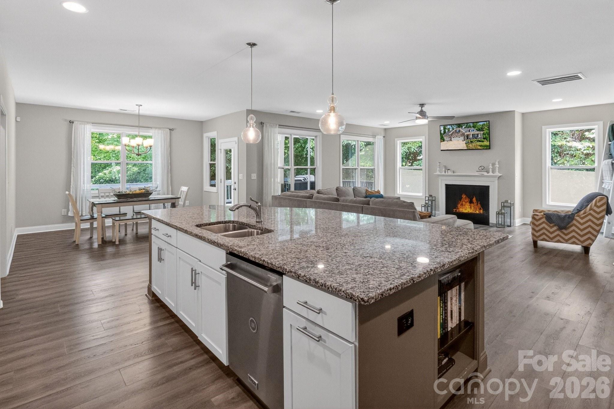 172 Butler Drive — Mooresville