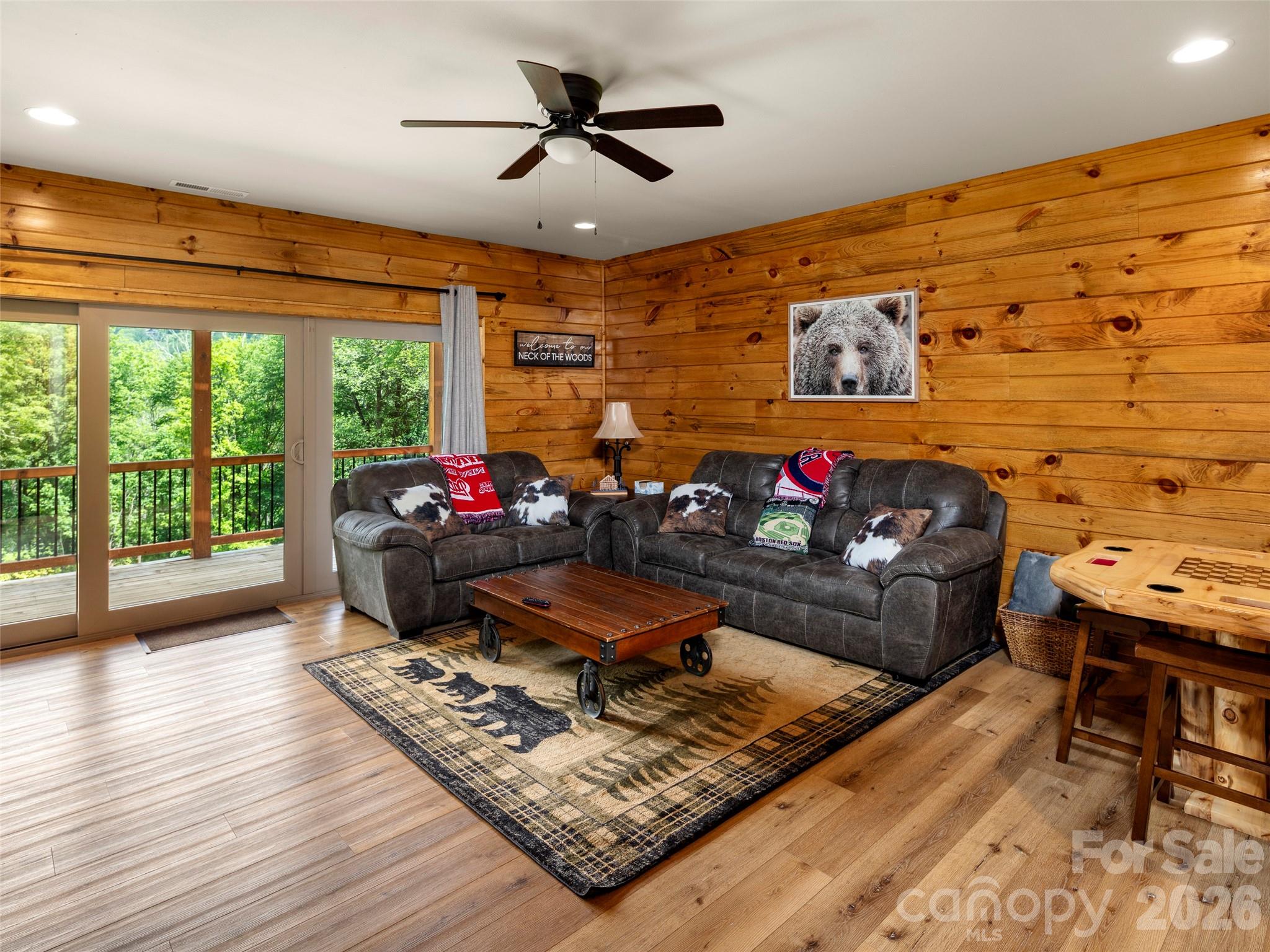 85 Iga Trail — Maggie Valley