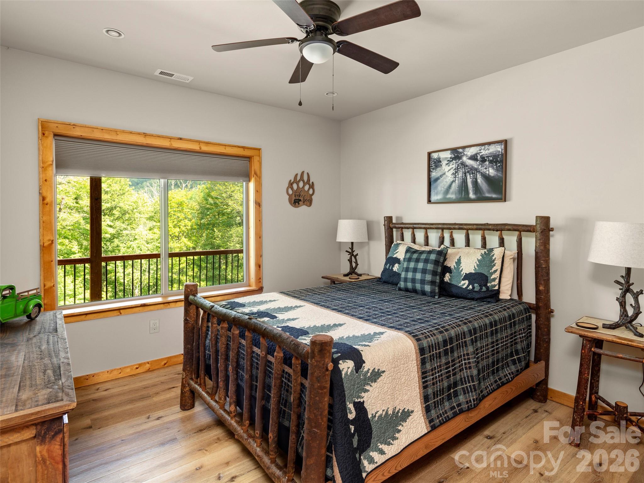 85 Iga Trail — Maggie Valley