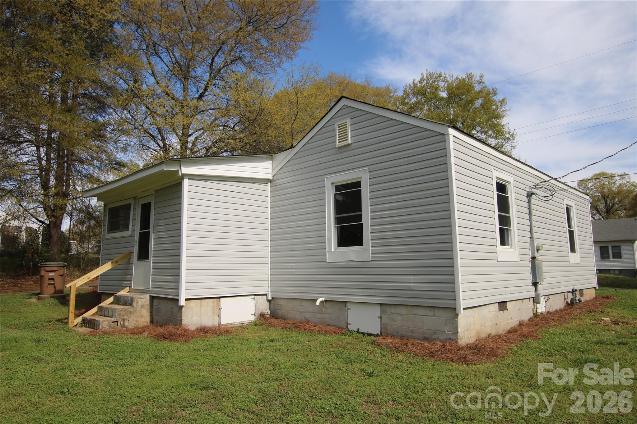 210 Cameron Street — Shelby