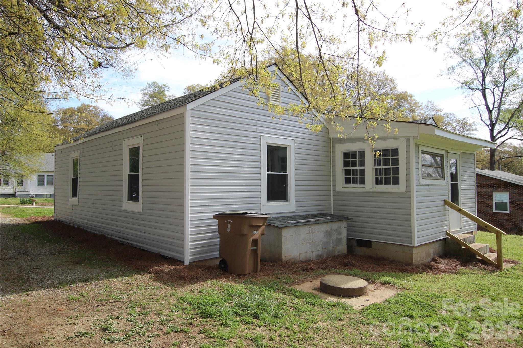 210 Cameron Street — Shelby