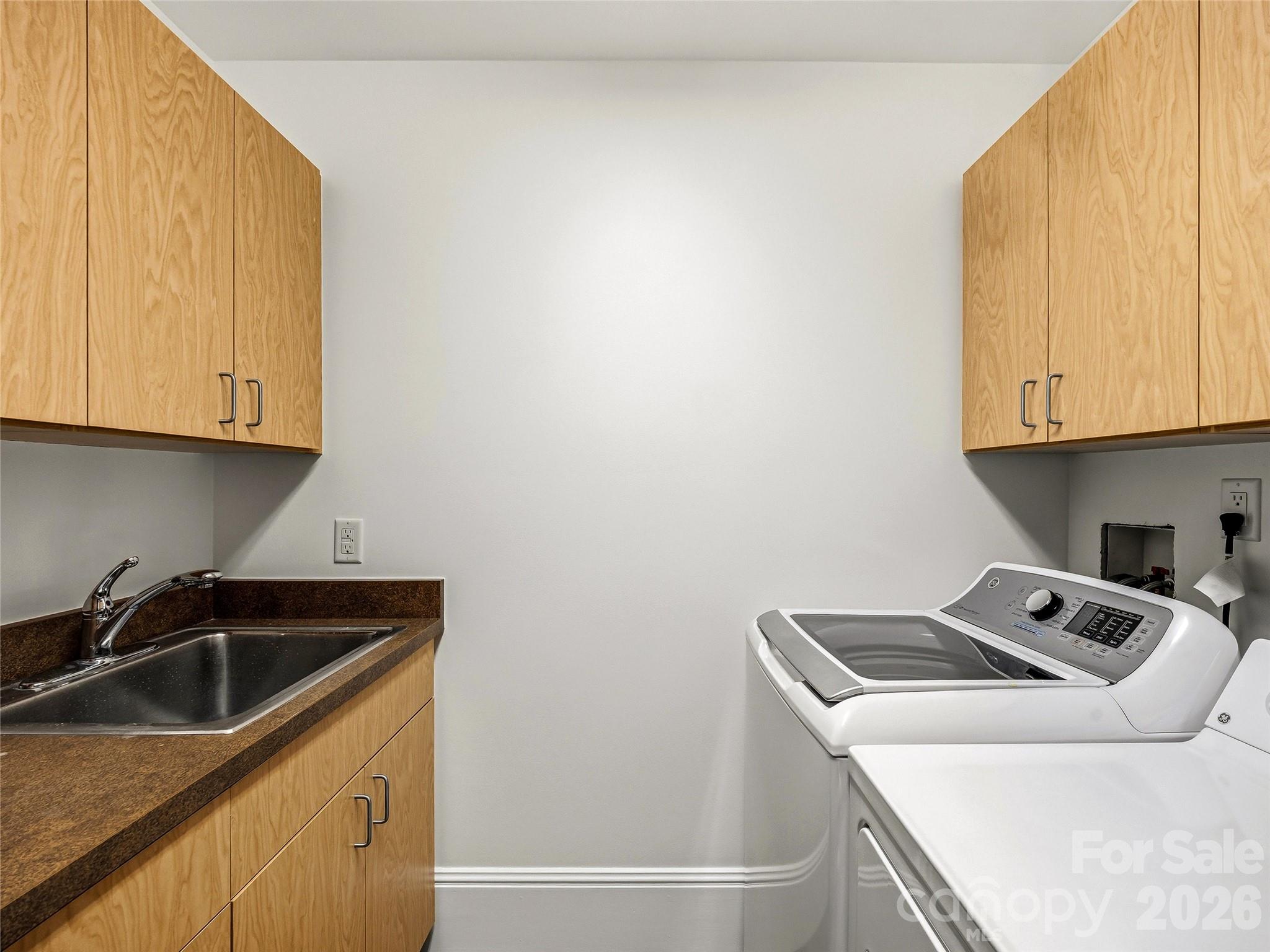 21 Battery Park Avenue #708 — Asheville