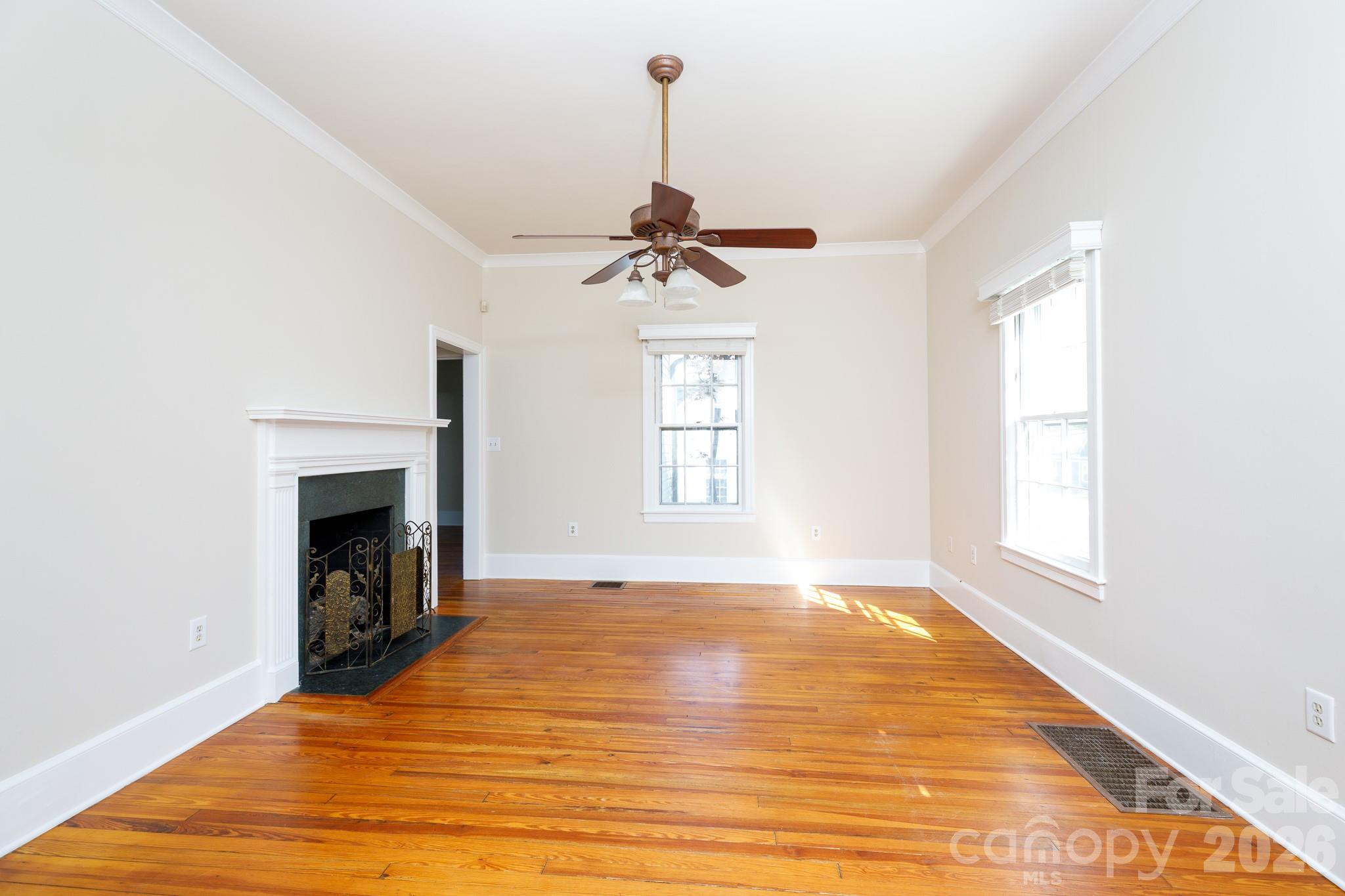 224 W 4th Avenue — Gastonia