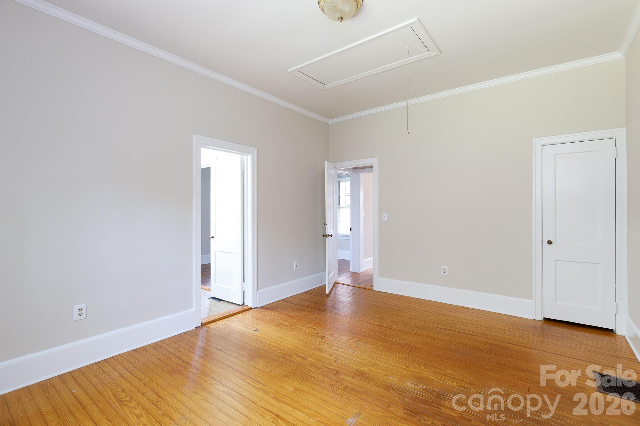 224 W 4th Avenue — Gastonia