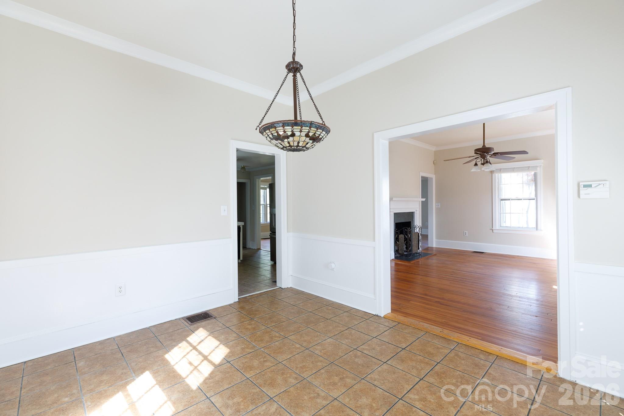 224 W 4th Avenue — Gastonia