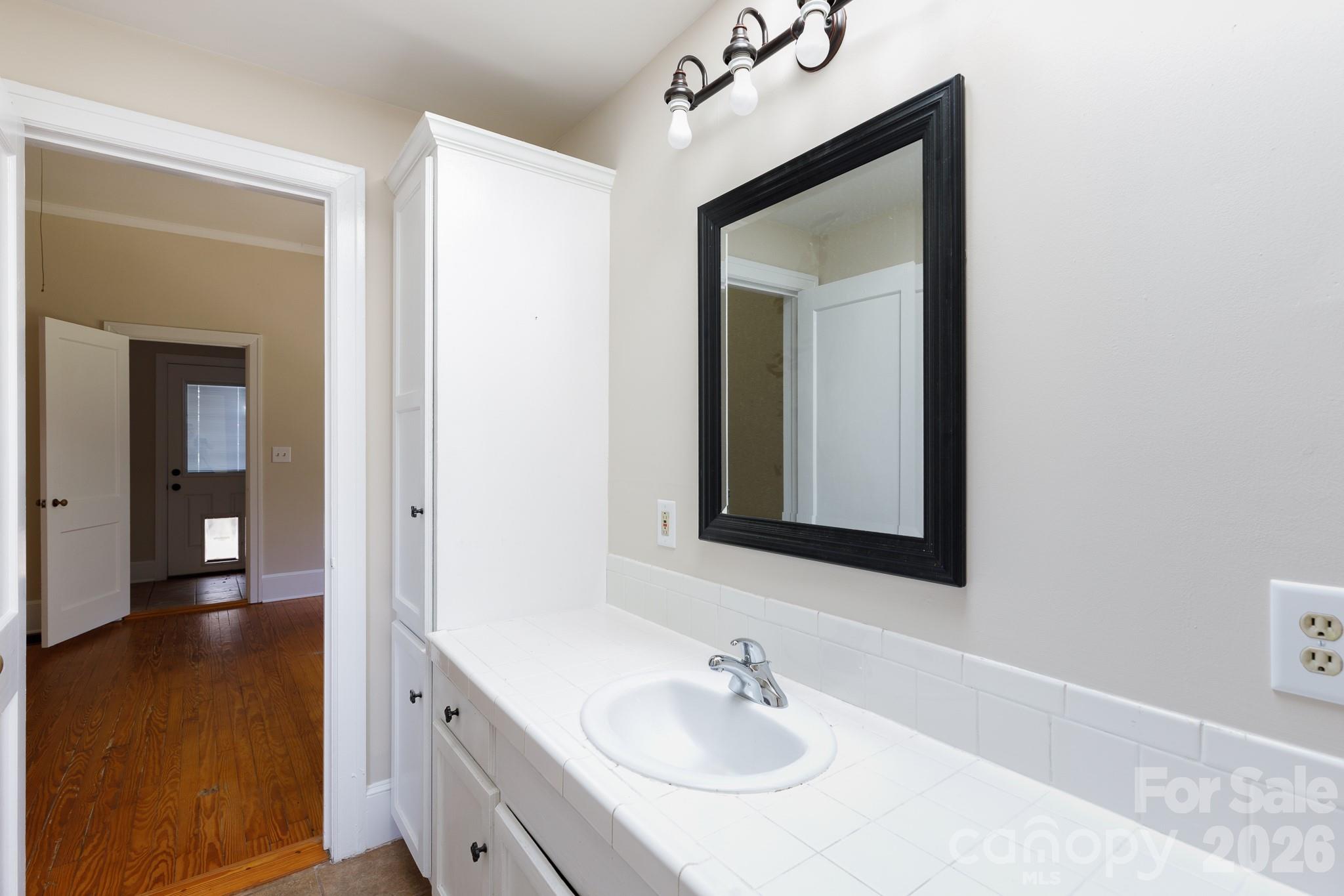 224 W 4th Avenue — Gastonia