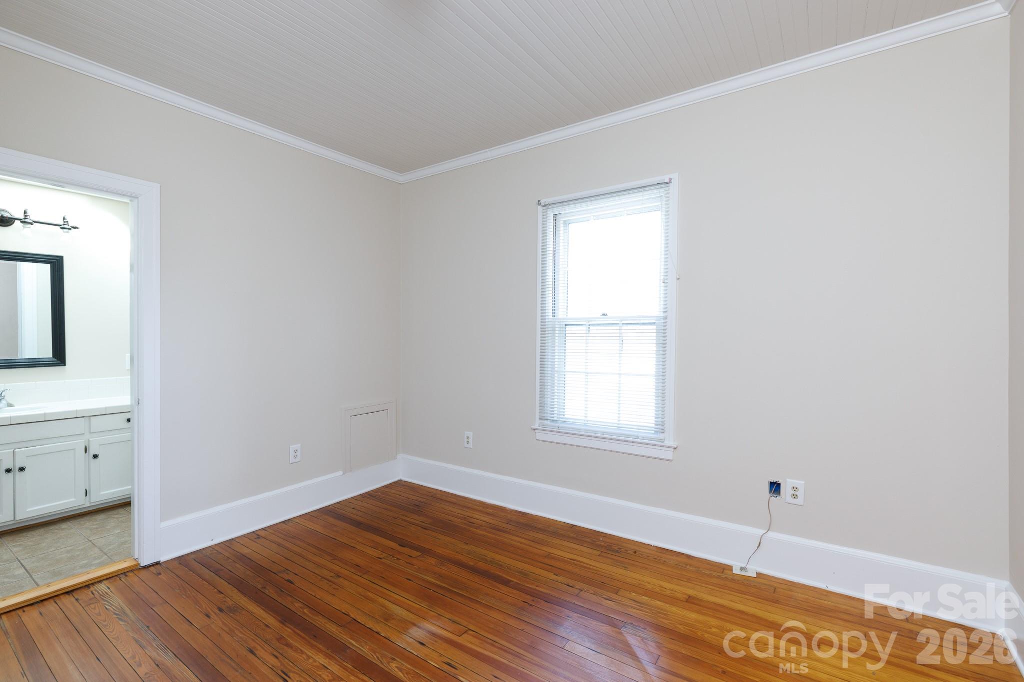 224 W 4th Avenue — Gastonia