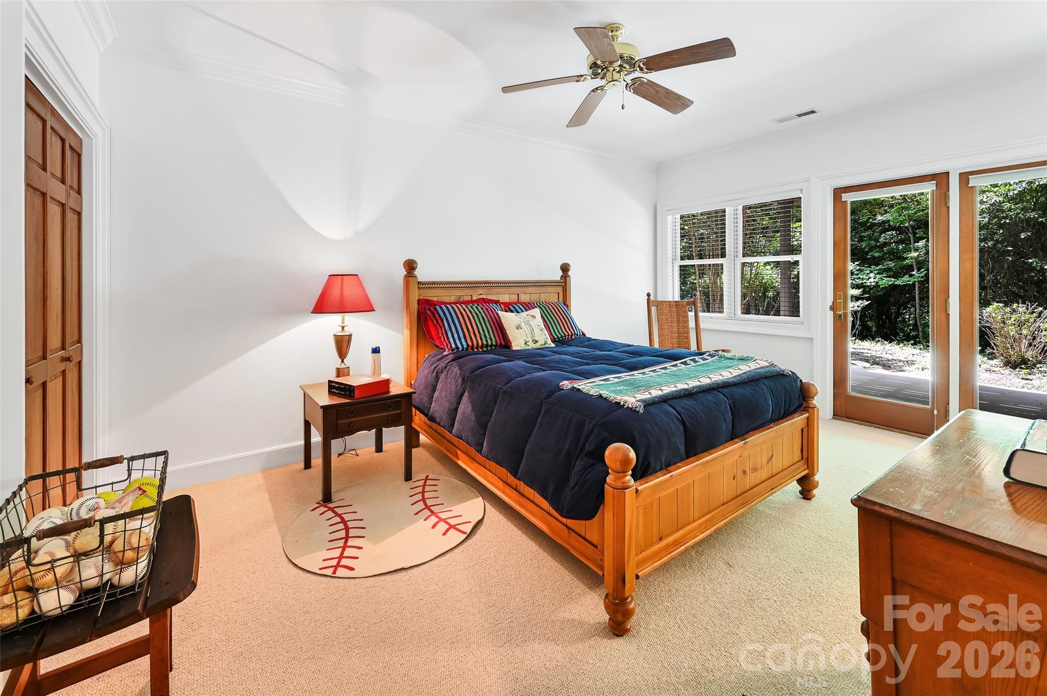 109 Chattooga Run — Hendersonville
