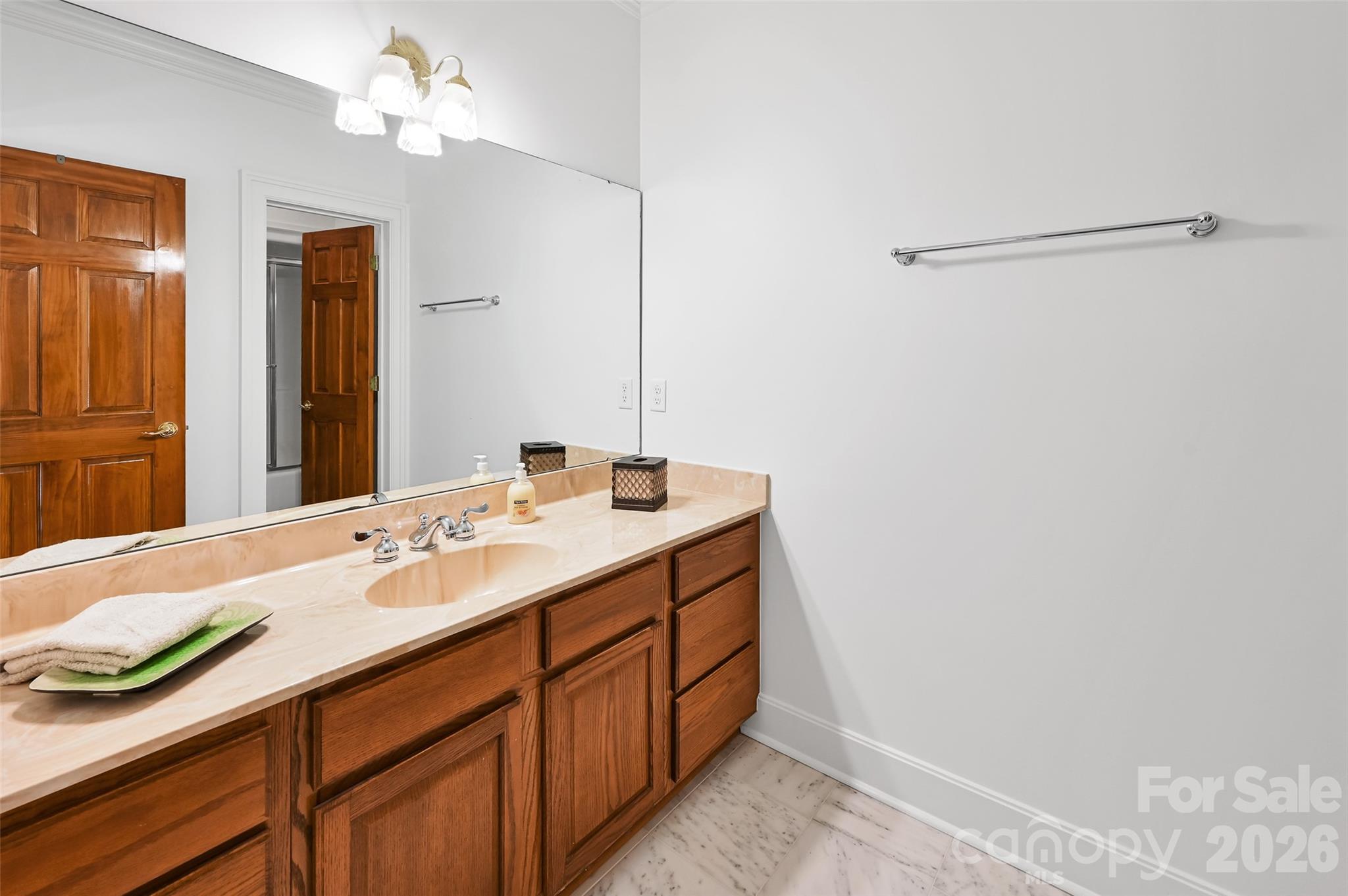 109 Chattooga Run — Hendersonville