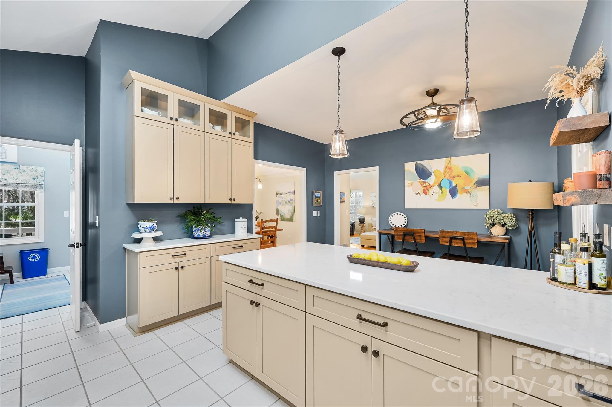 94 Squirrel Trail — Hendersonville
