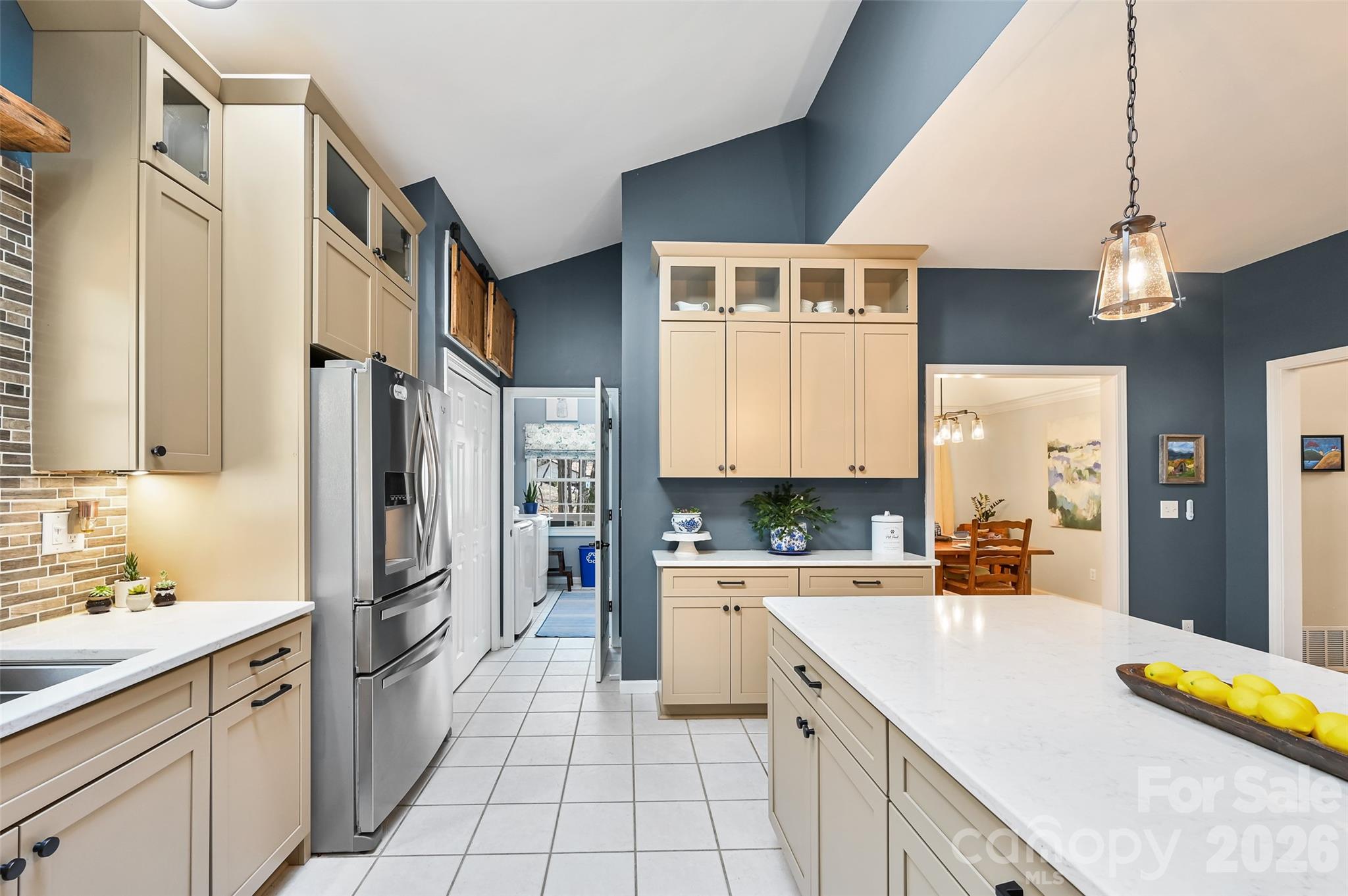 94 Squirrel Trail — Hendersonville