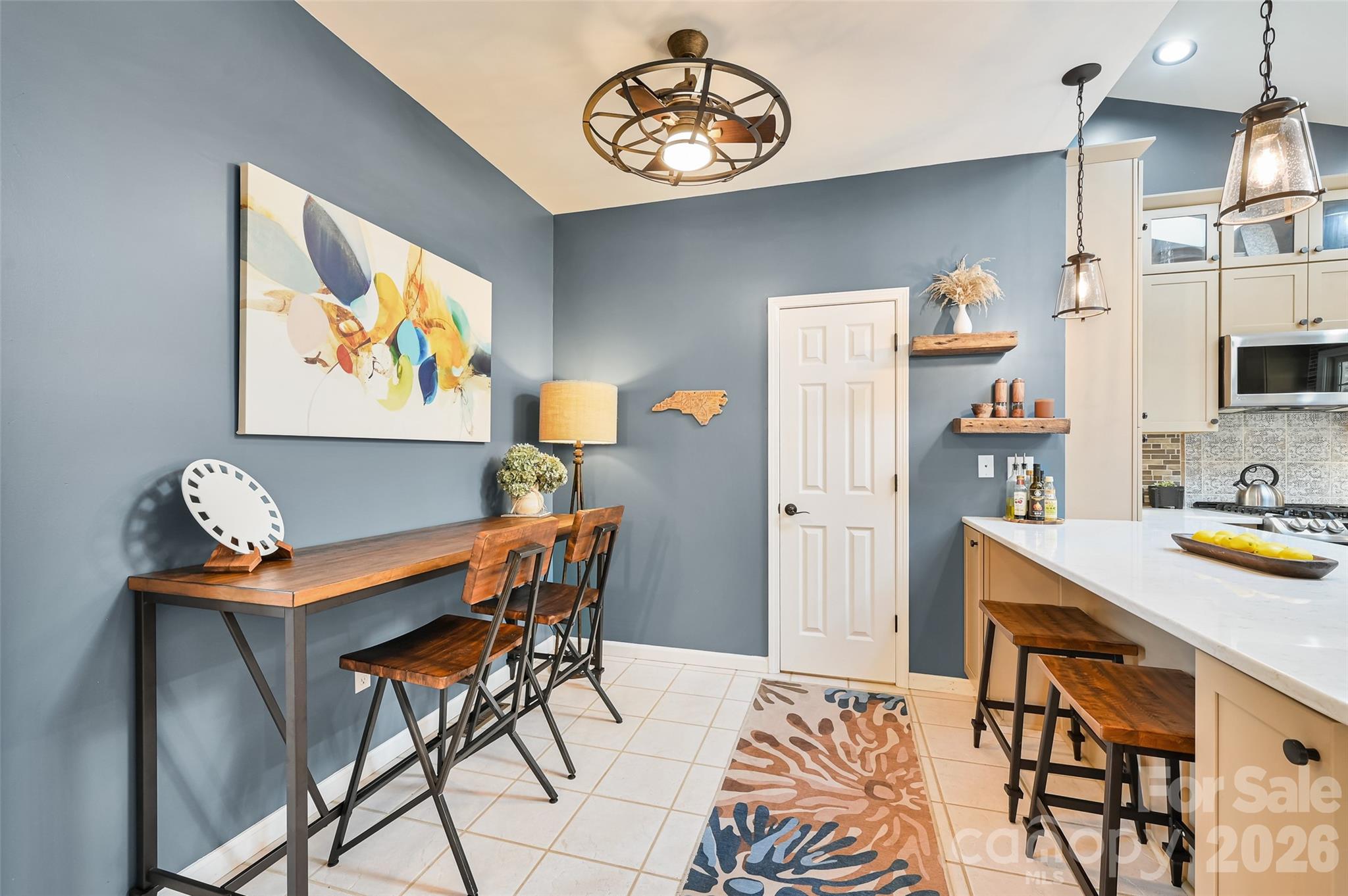 94 Squirrel Trail — Hendersonville