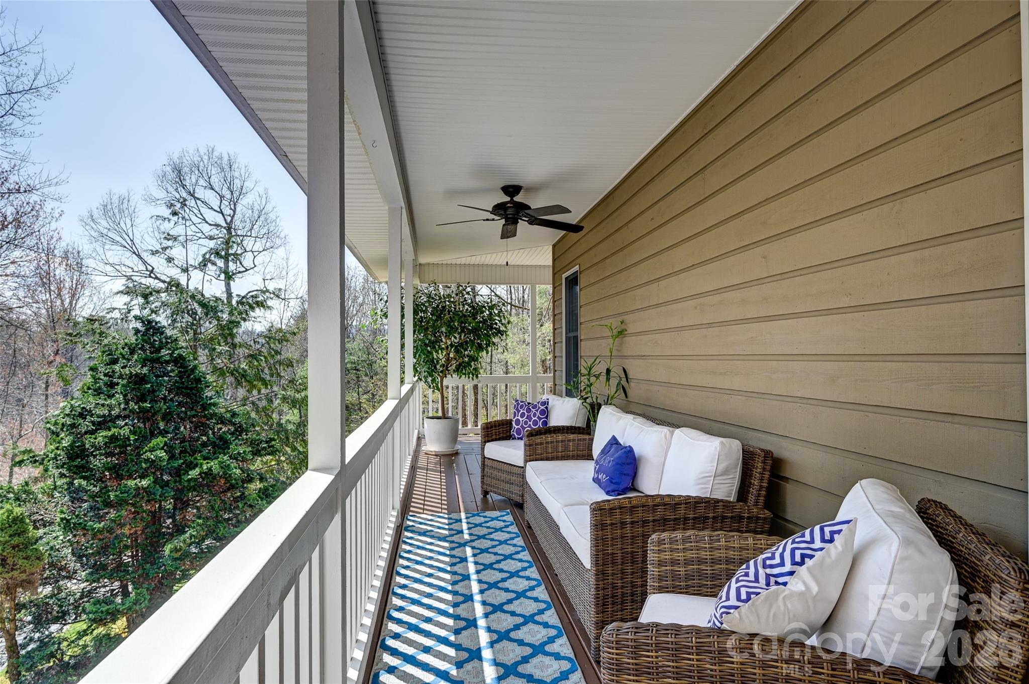 94 Squirrel Trail — Hendersonville