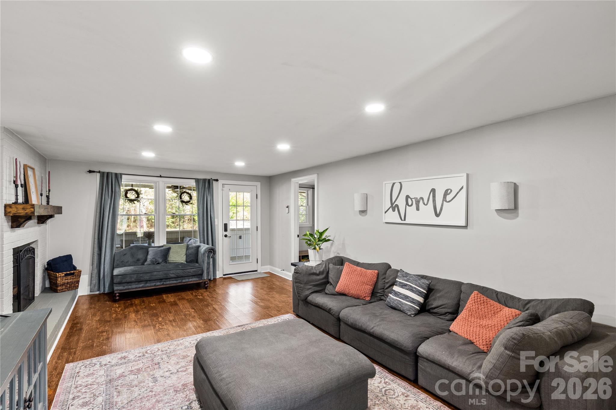 1212 Pinecrest Drive — Rock Hill