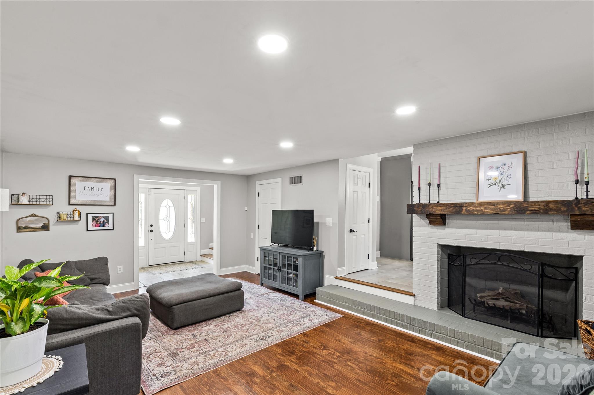 1212 Pinecrest Drive — Rock Hill