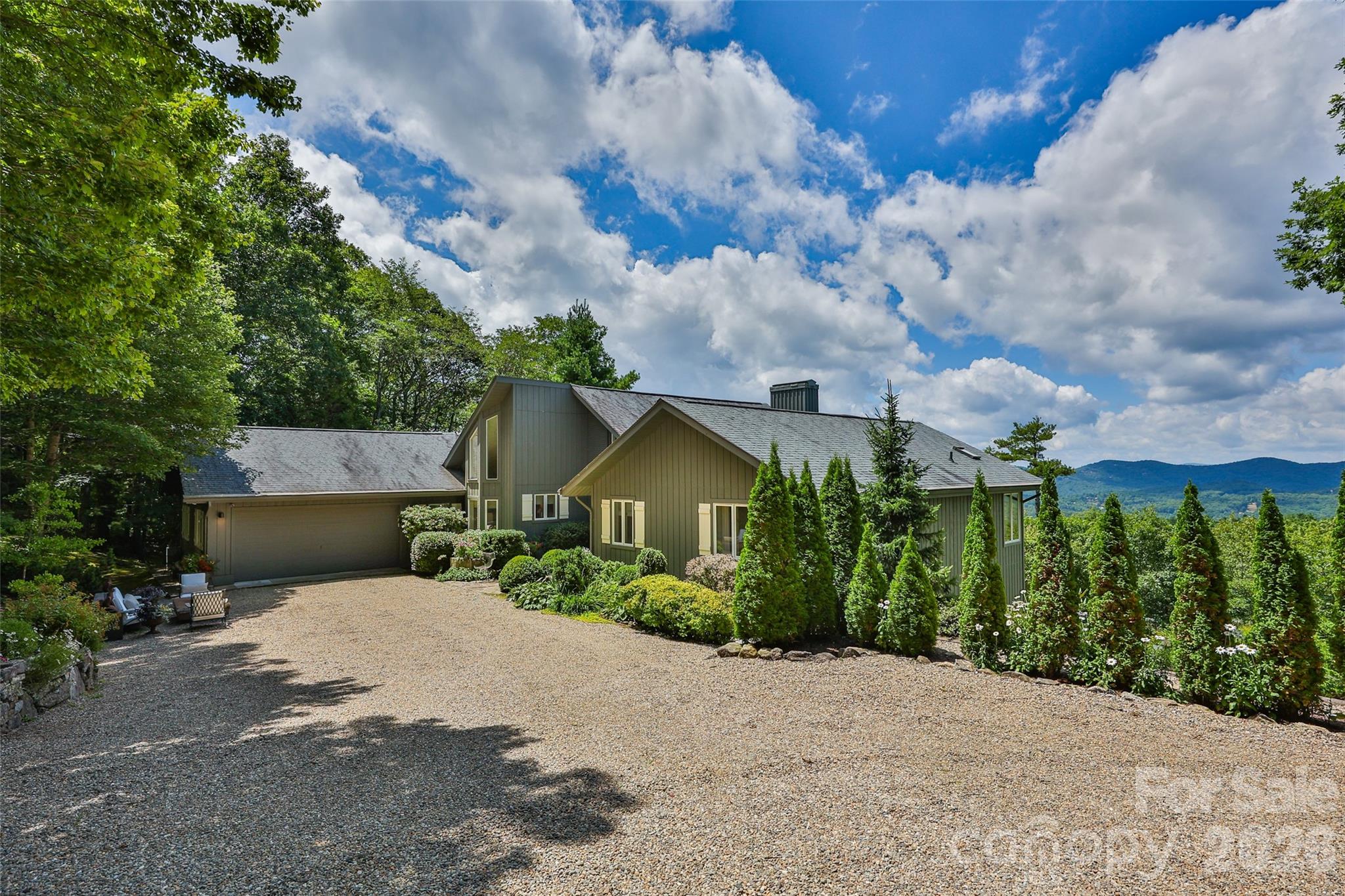 2618 Big Sheepcliff Road — Cashiers