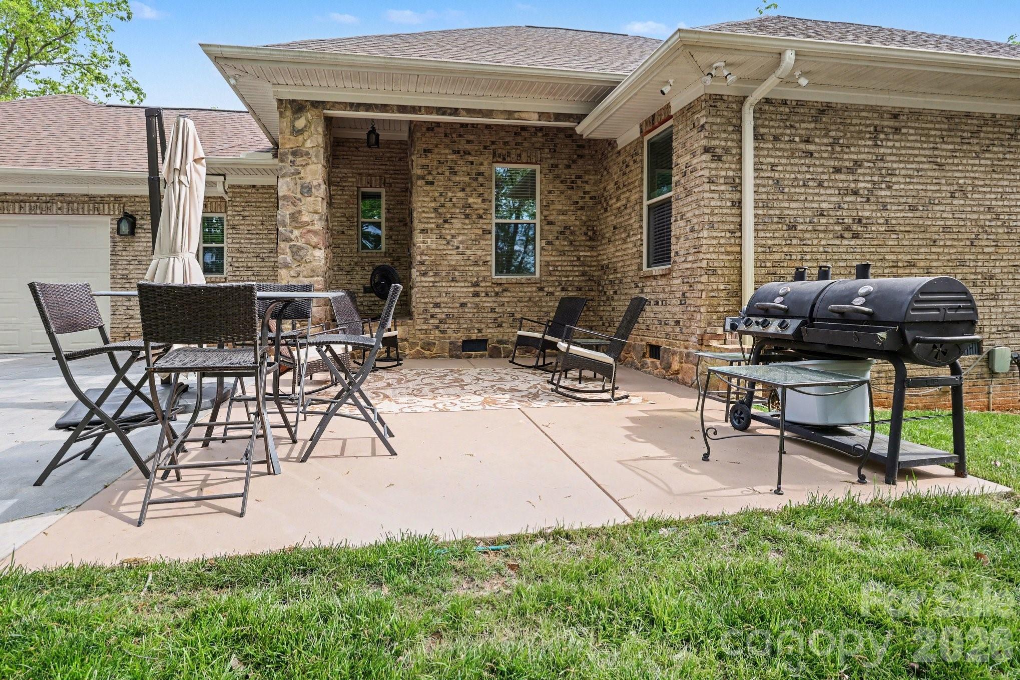 1629 Healing Springs Drive — Denton