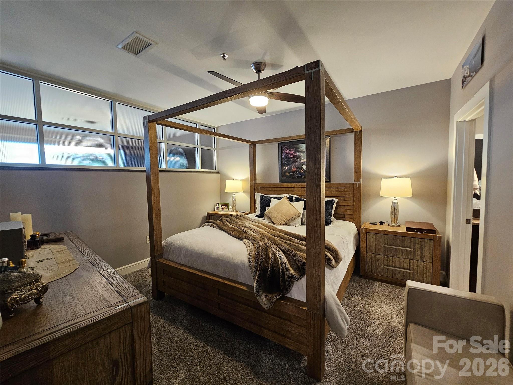 333 W Trade Street #1202 — Charlotte