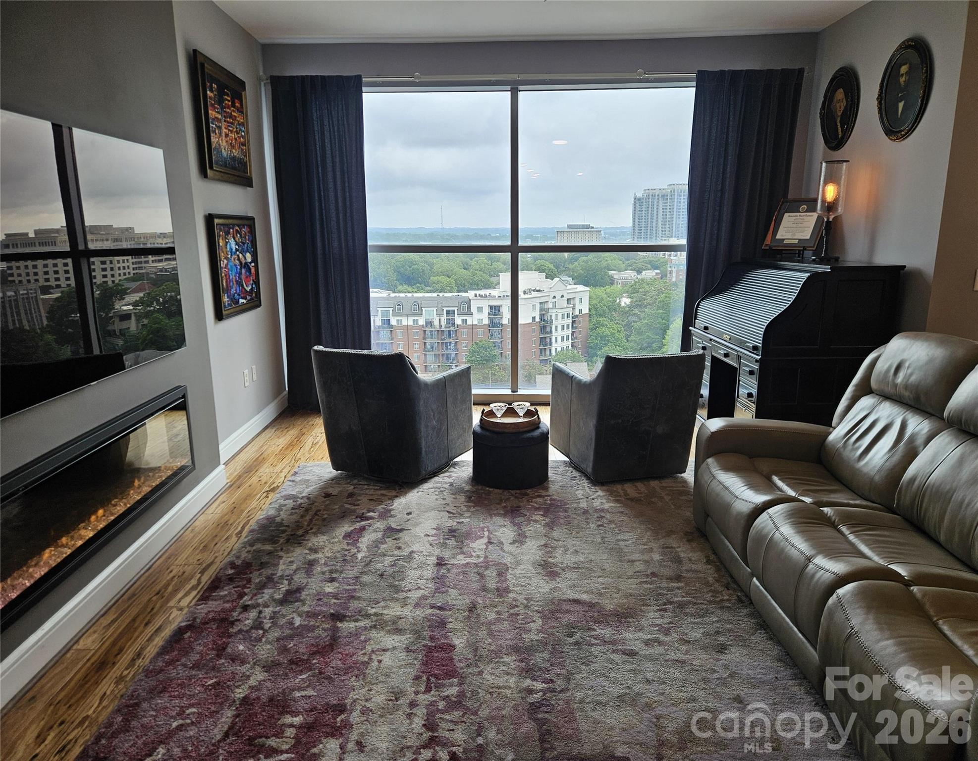 333 W Trade Street #1202 — Charlotte