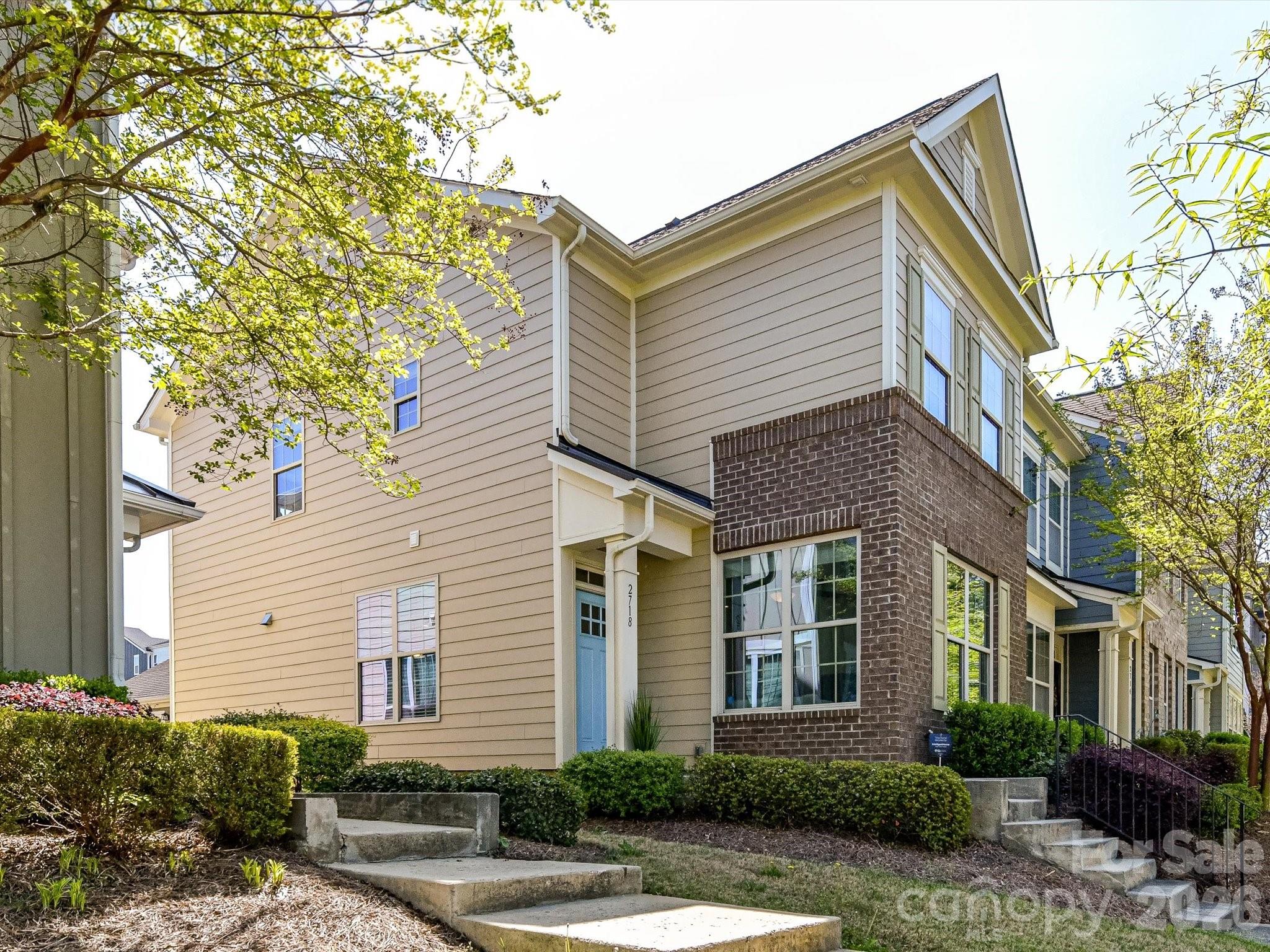 2718 Tranquil Oak Place — Charlotte