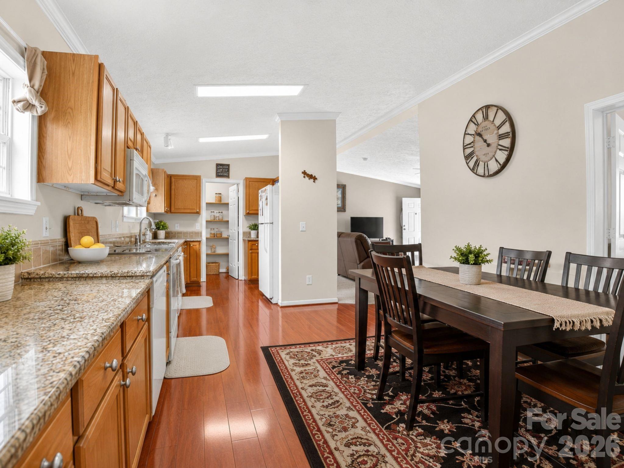 22 Brookfield Lane — Old Fort