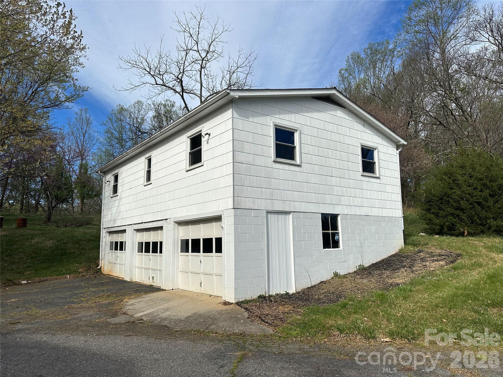 3716 Statesville Road — North Wilkesboro