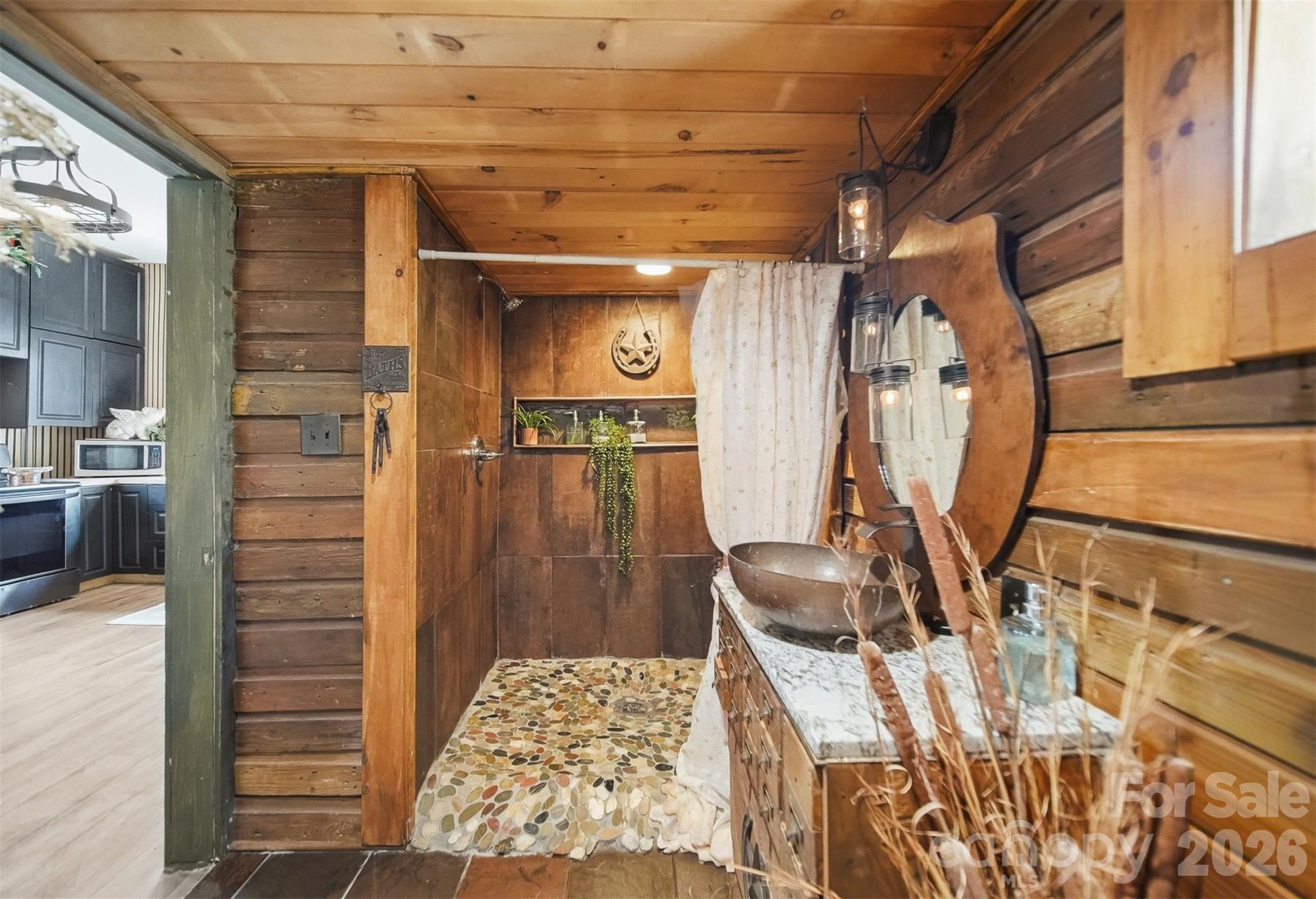 507 Oak Street SW — Lenoir