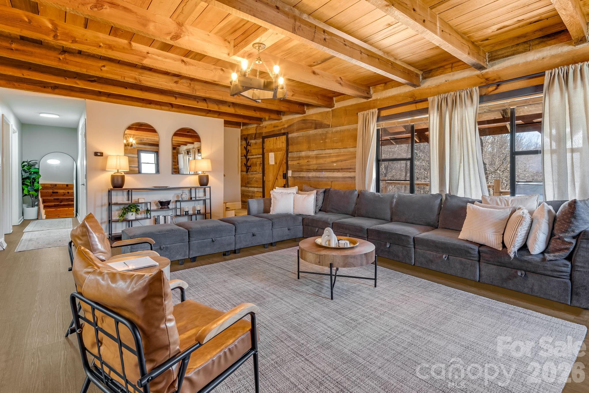 114 Johns Creek Road — Canton