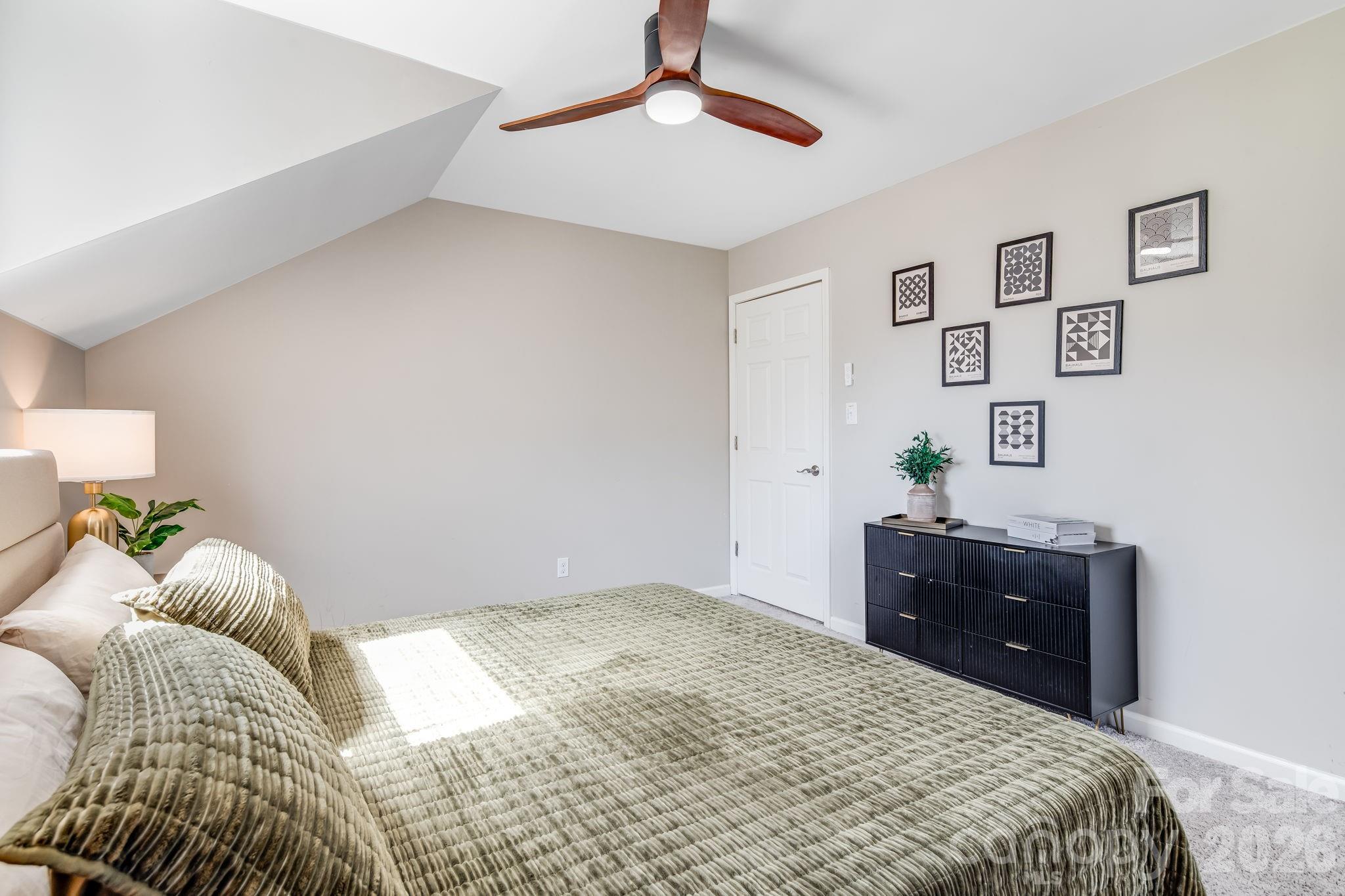 114 Johns Creek Road — Canton