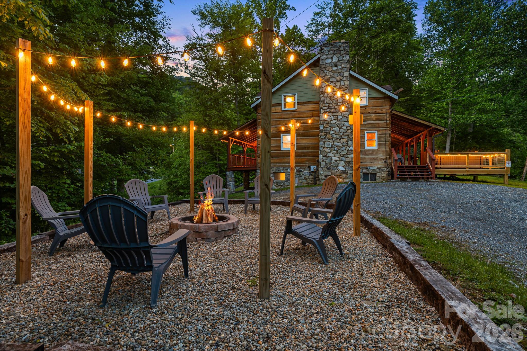 114 Johns Creek Road — Canton