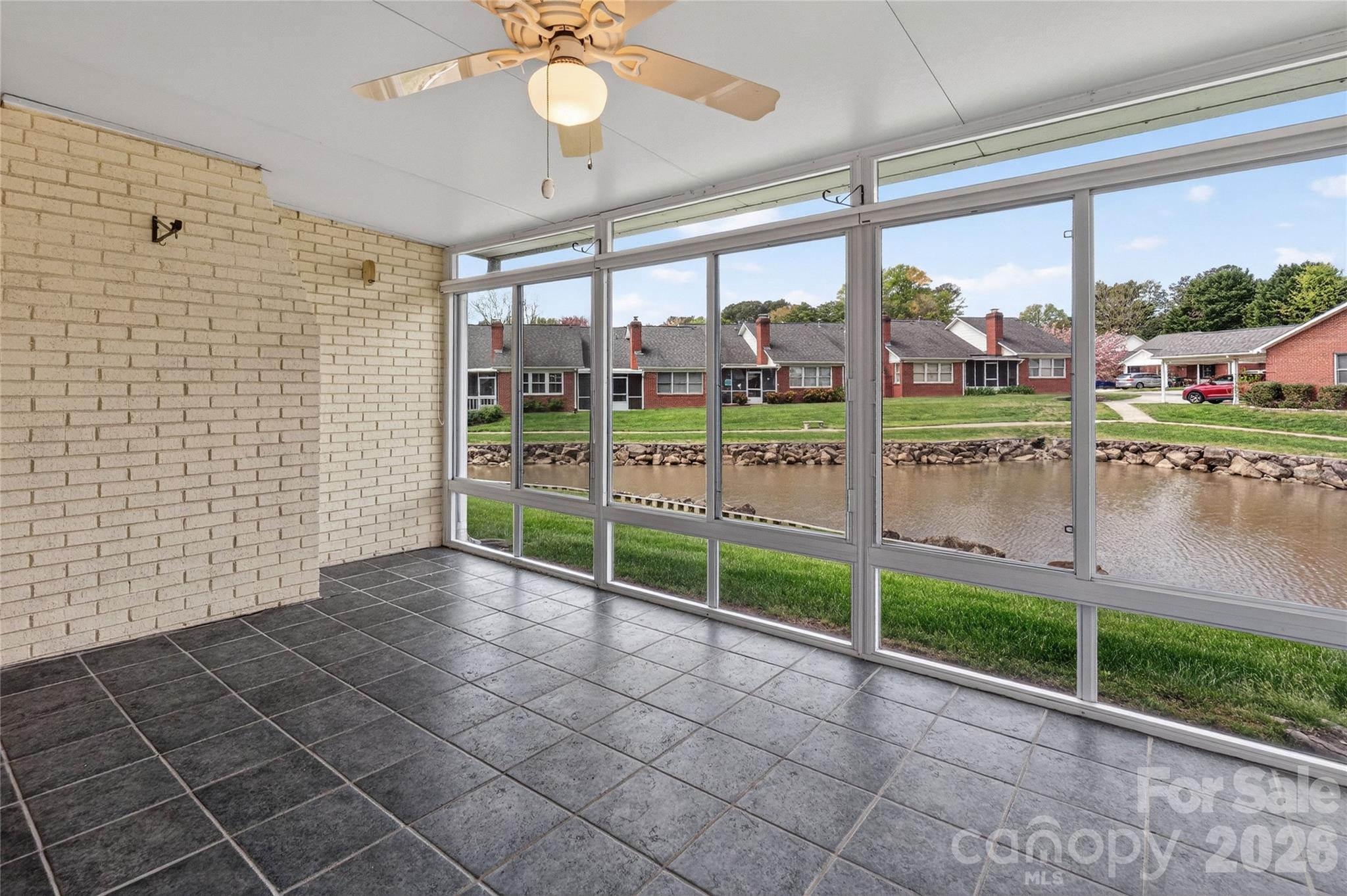 19830 Oak Leaf Circle — Cornelius