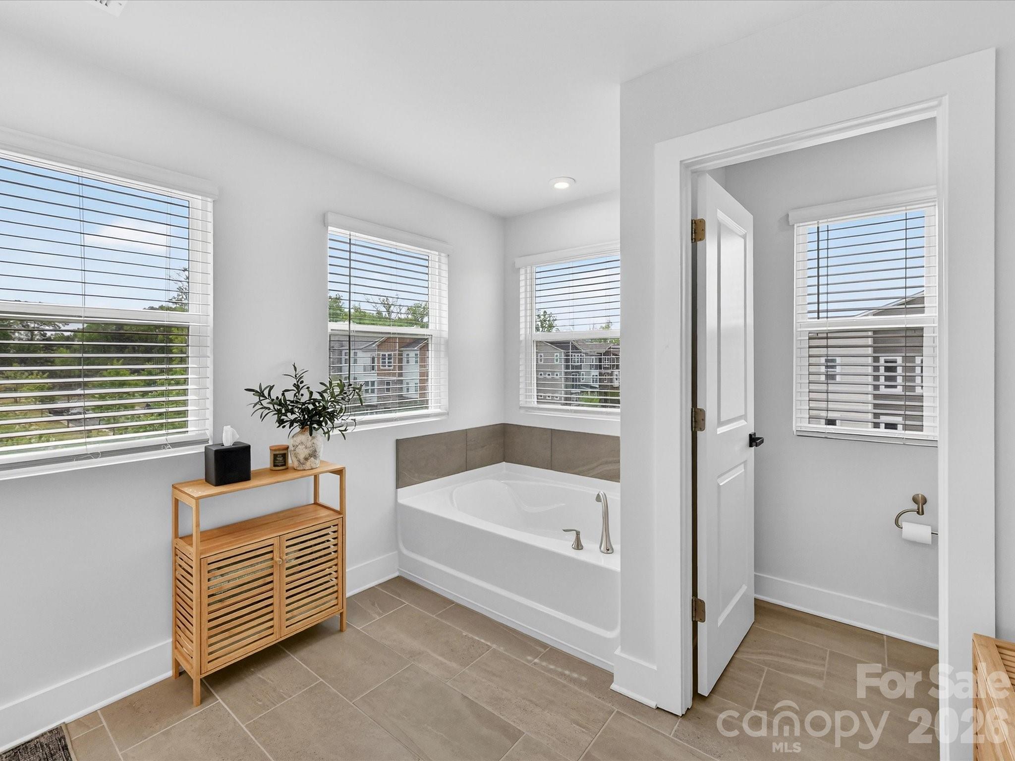 2744 Ensemble Court — Charlotte
