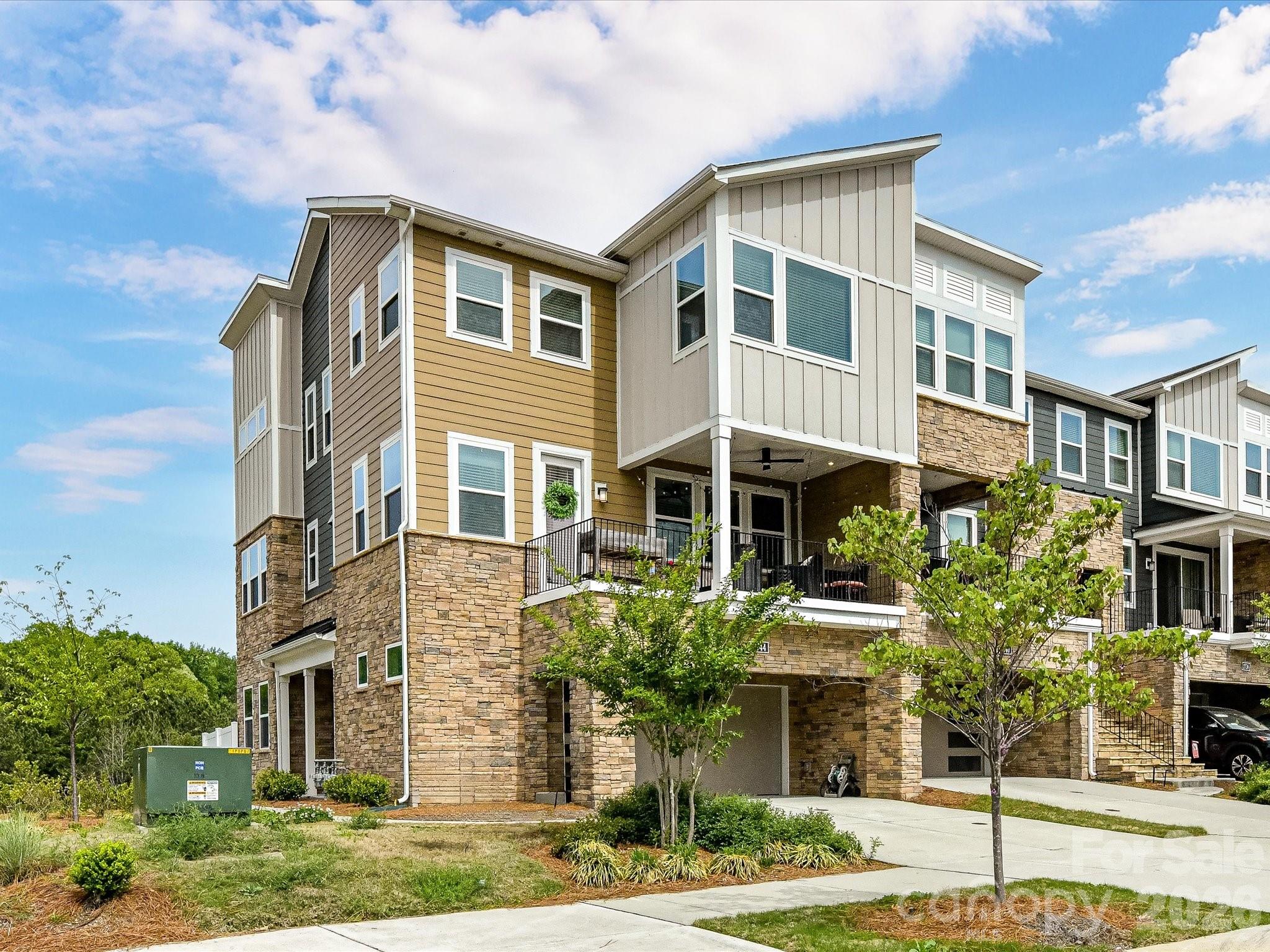 2744 Ensemble Court — Charlotte