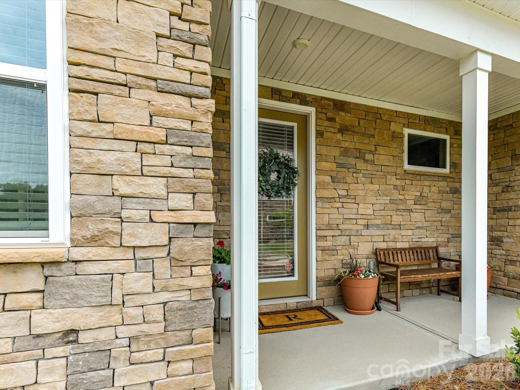2744 Ensemble Court — Charlotte
