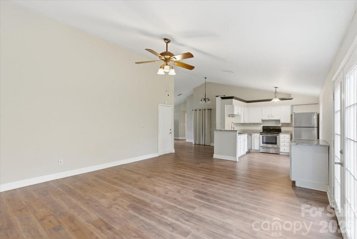 11407 Antebellum Drive — Charlotte