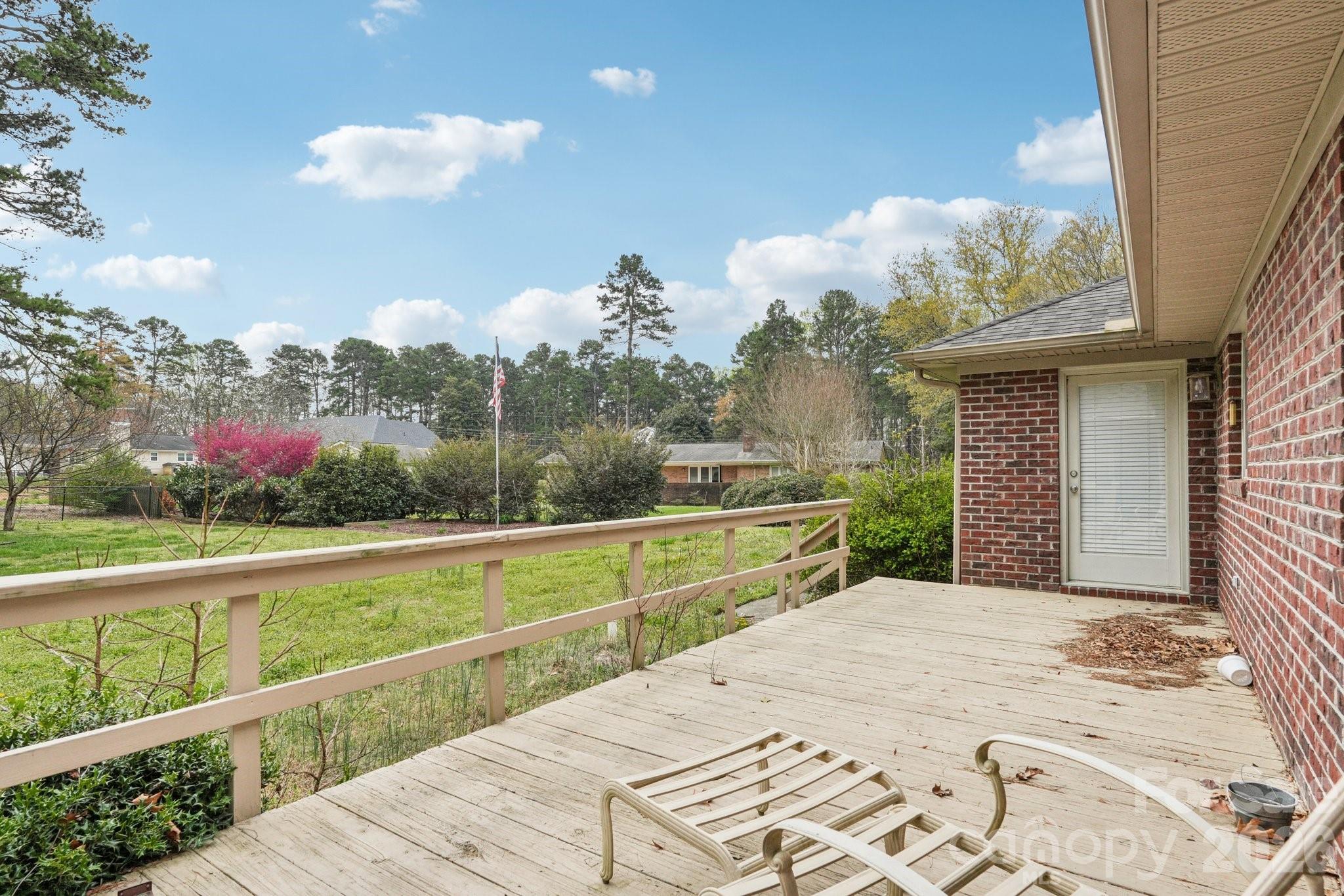 425 Lariat Circle — Salisbury