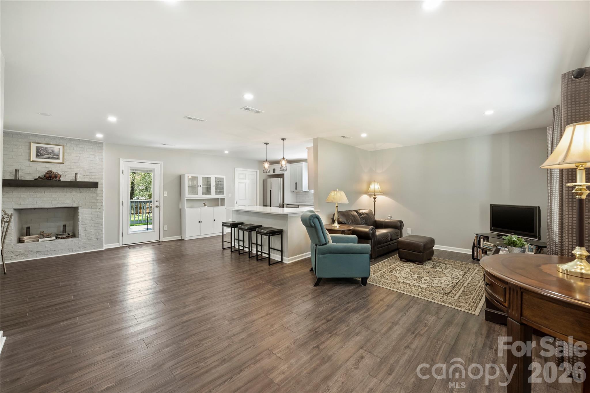 3724 Cobbleridge Drive — Charlotte