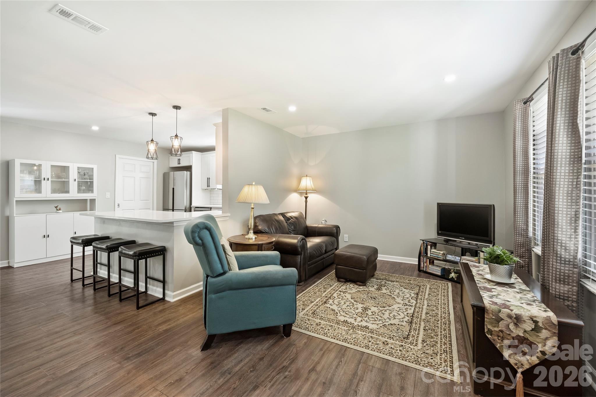 3724 Cobbleridge Drive — Charlotte