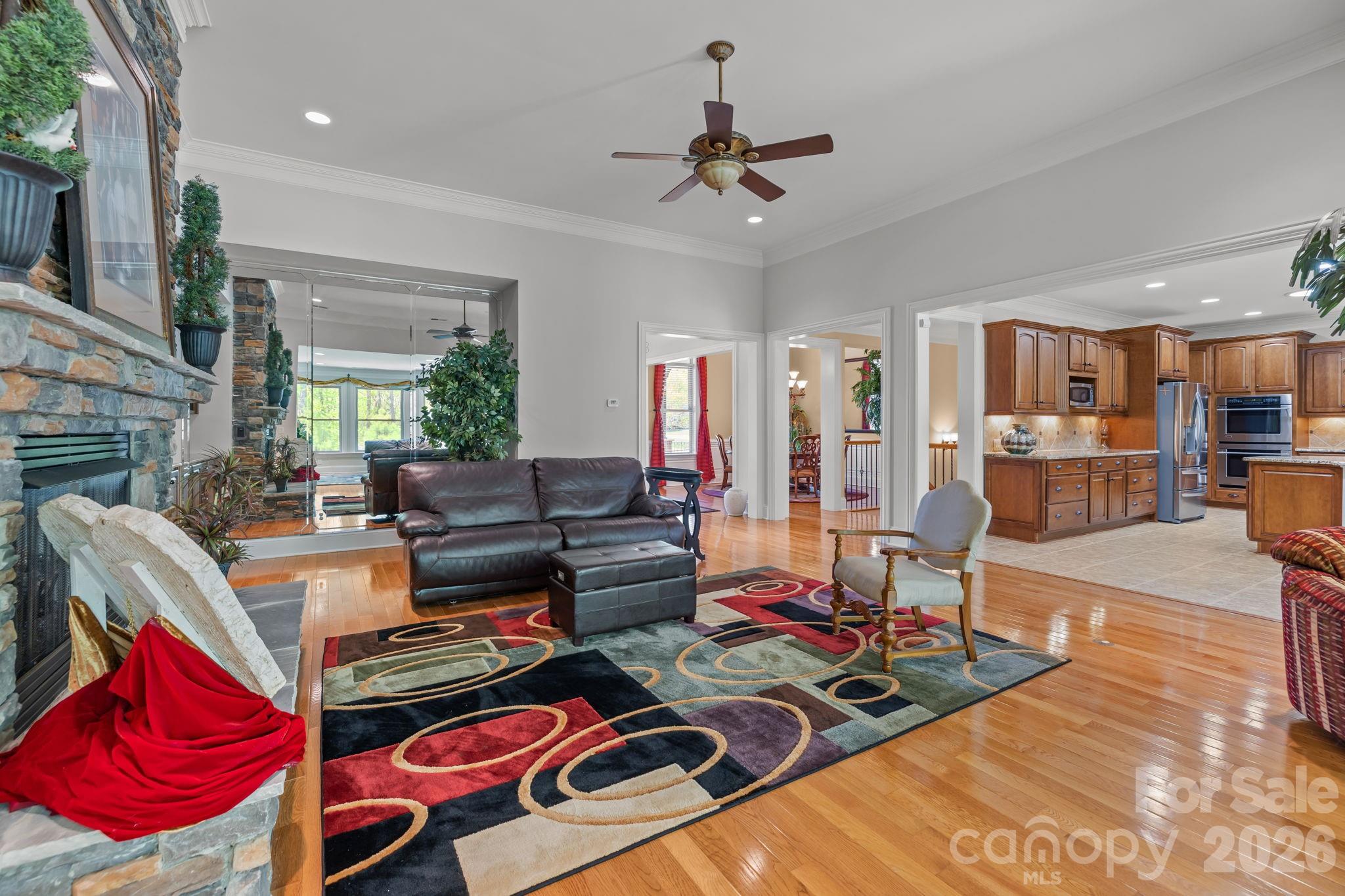 13249 Belle Grove Manor Lane — Matthews