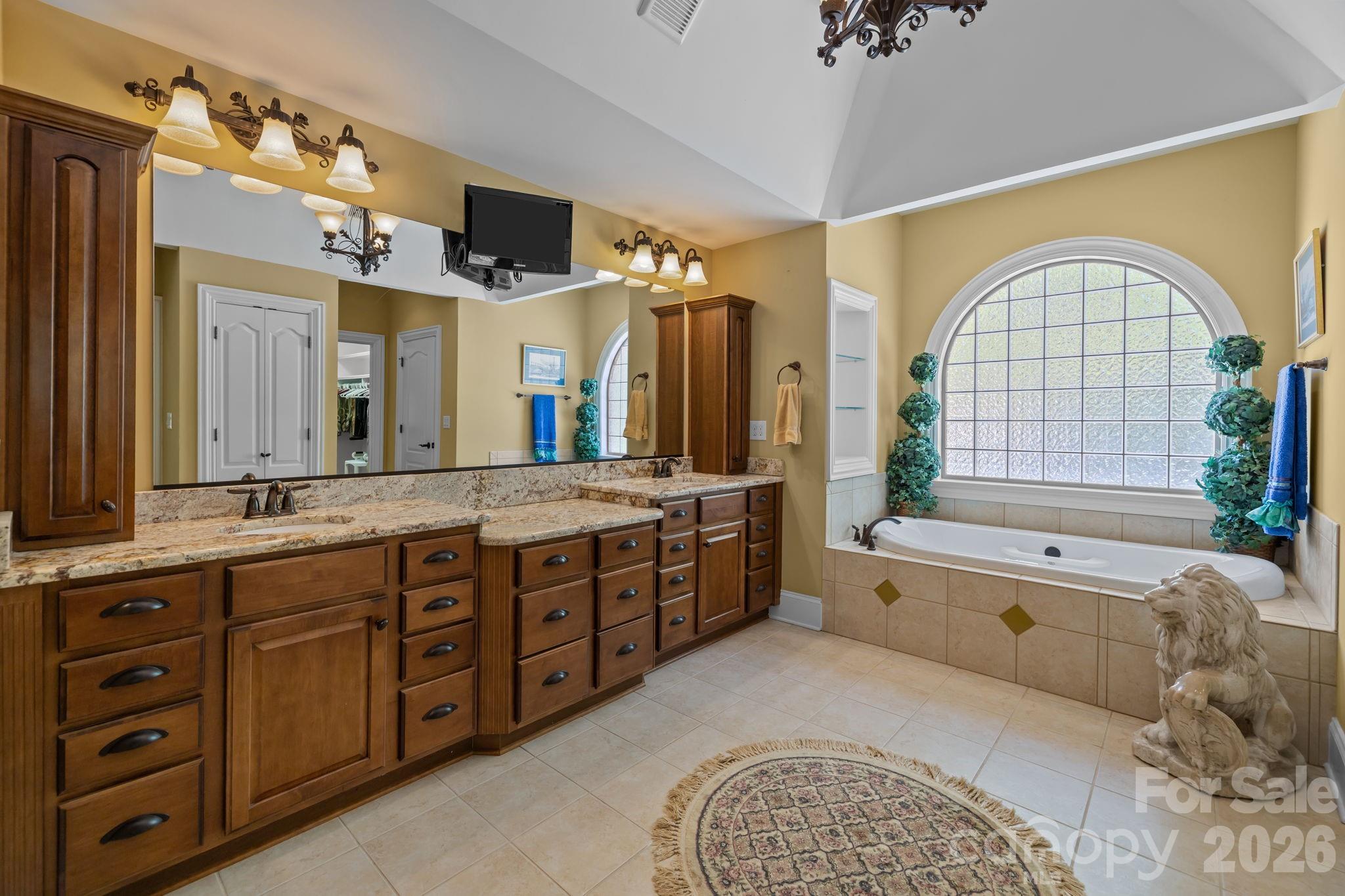13249 Belle Grove Manor Lane — Matthews