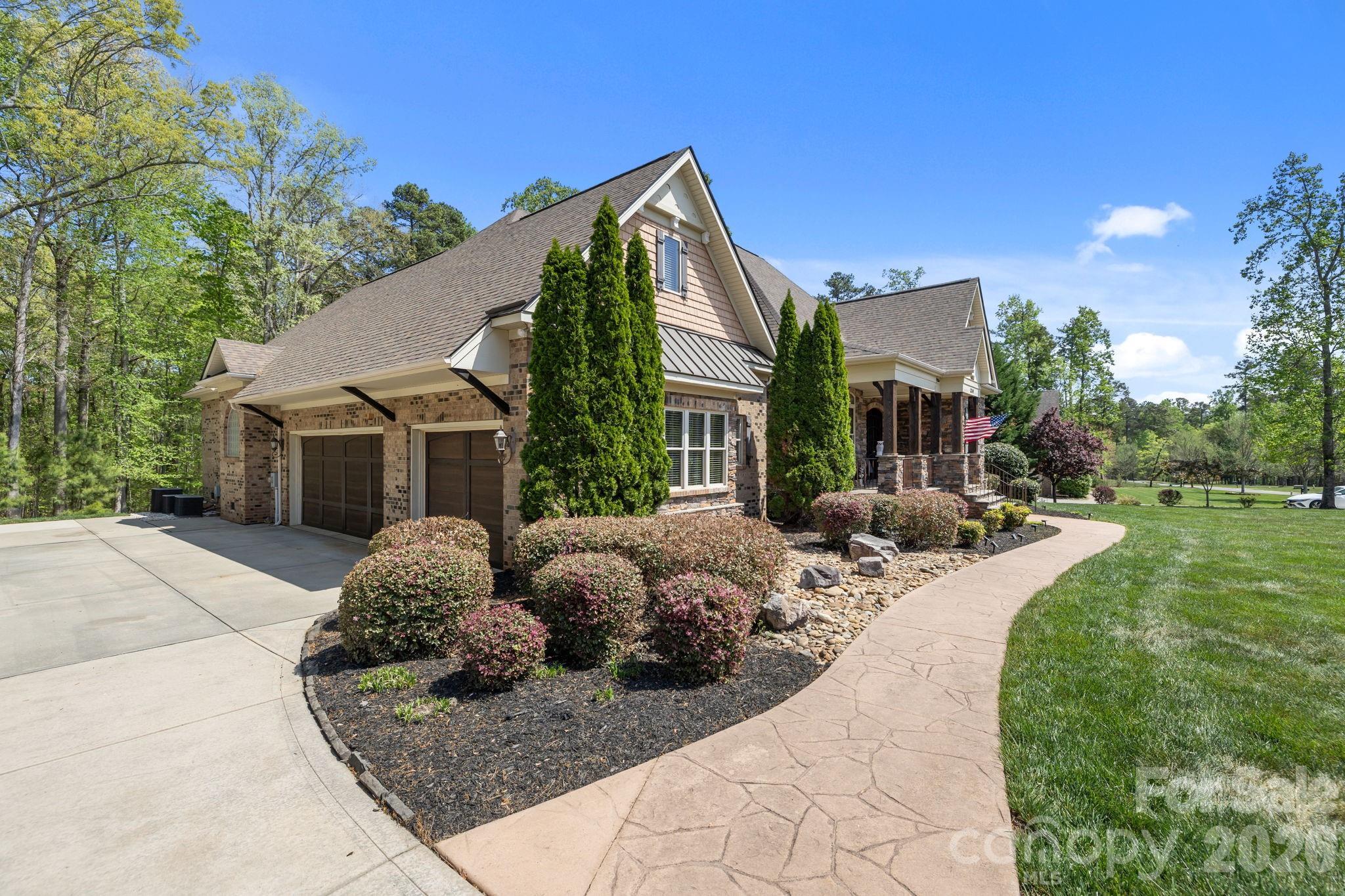 13249 Belle Grove Manor Lane — Matthews