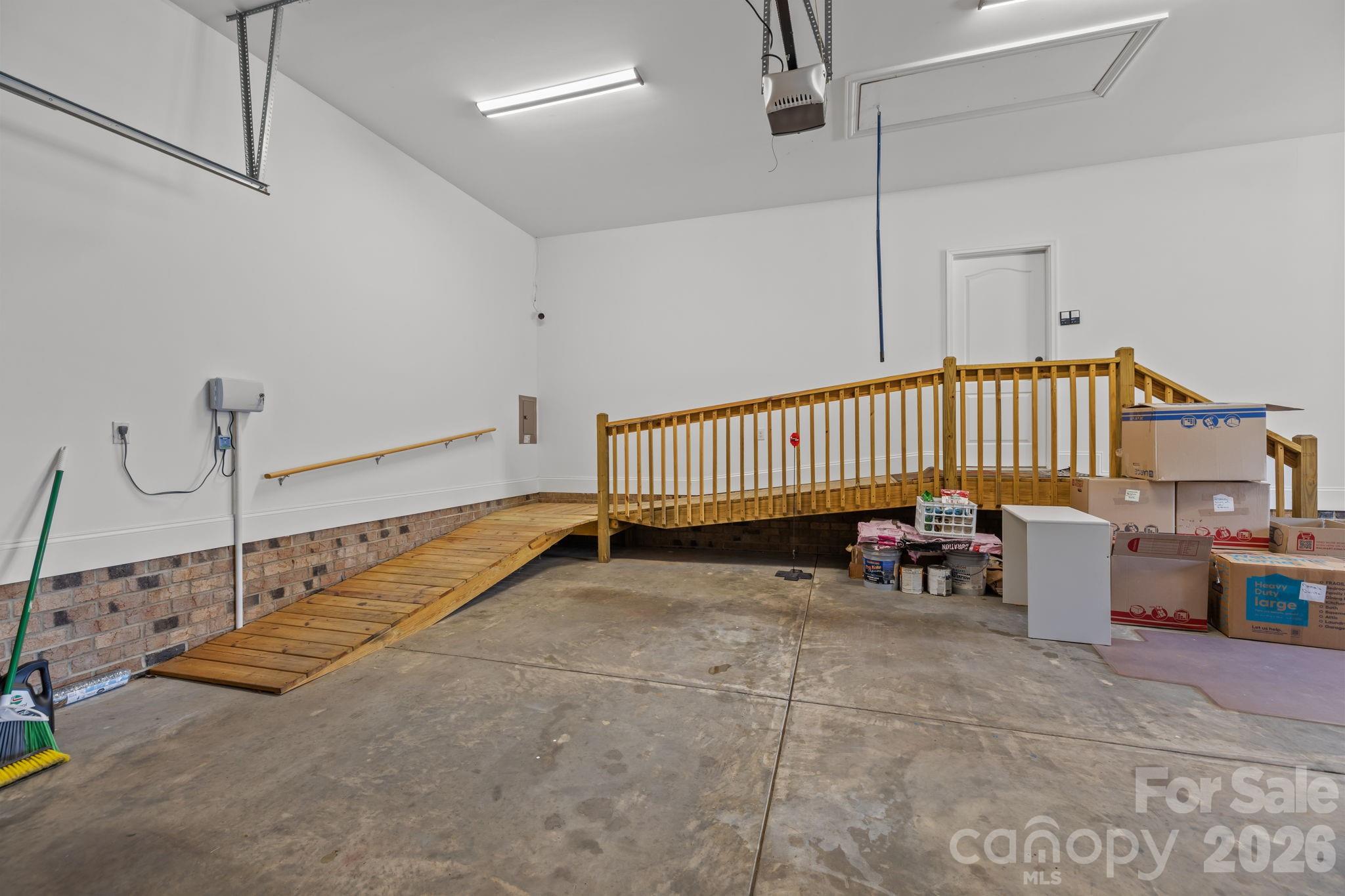 13249 Belle Grove Manor Lane — Matthews