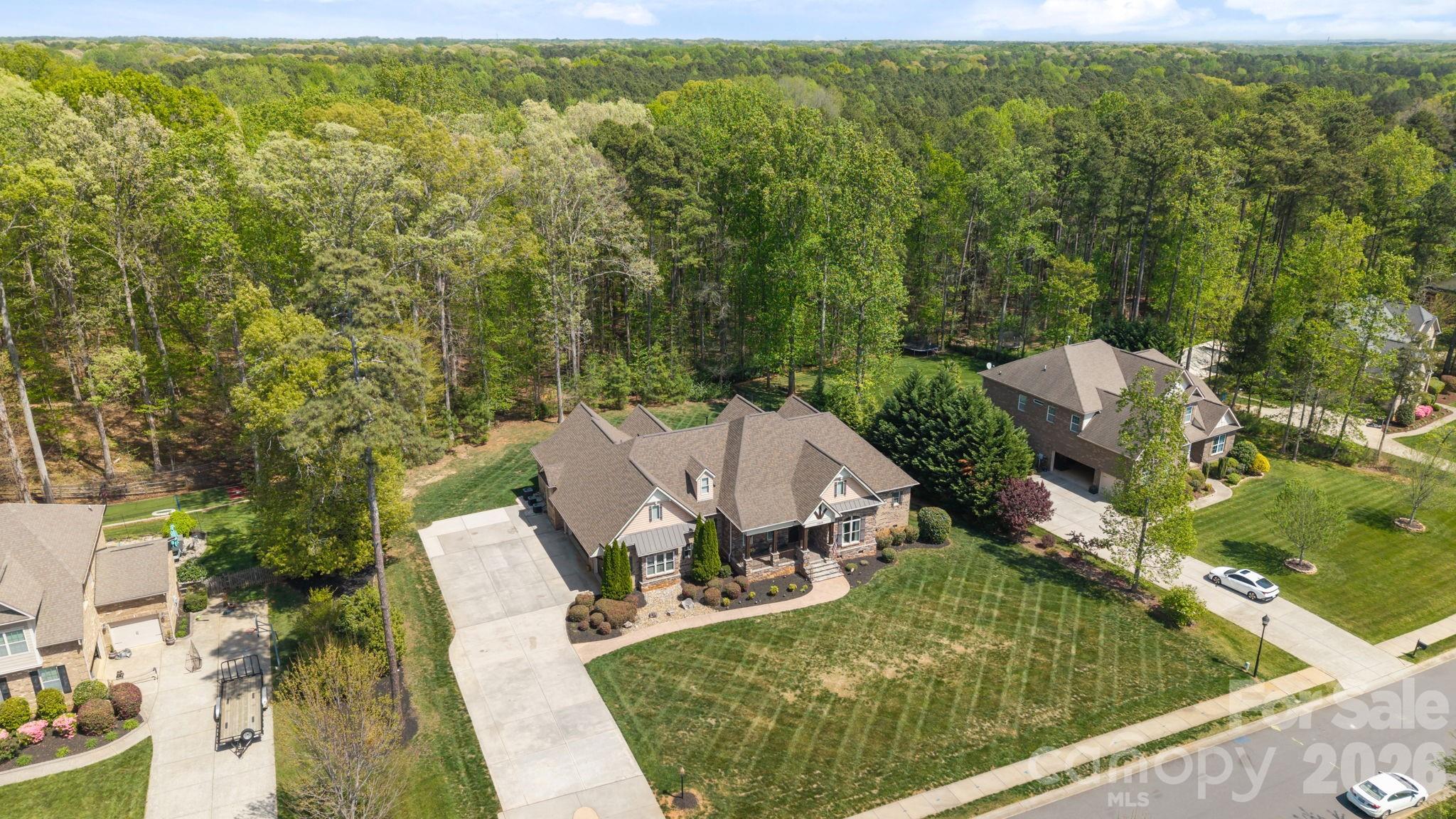 13249 Belle Grove Manor Lane — Matthews