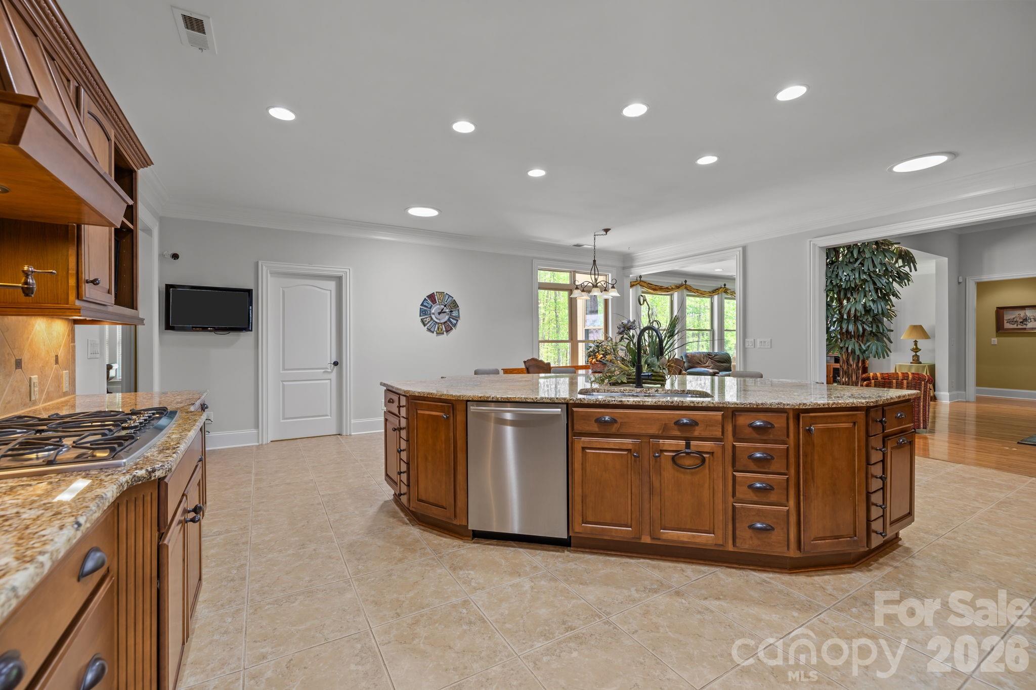 13249 Belle Grove Manor Lane — Matthews