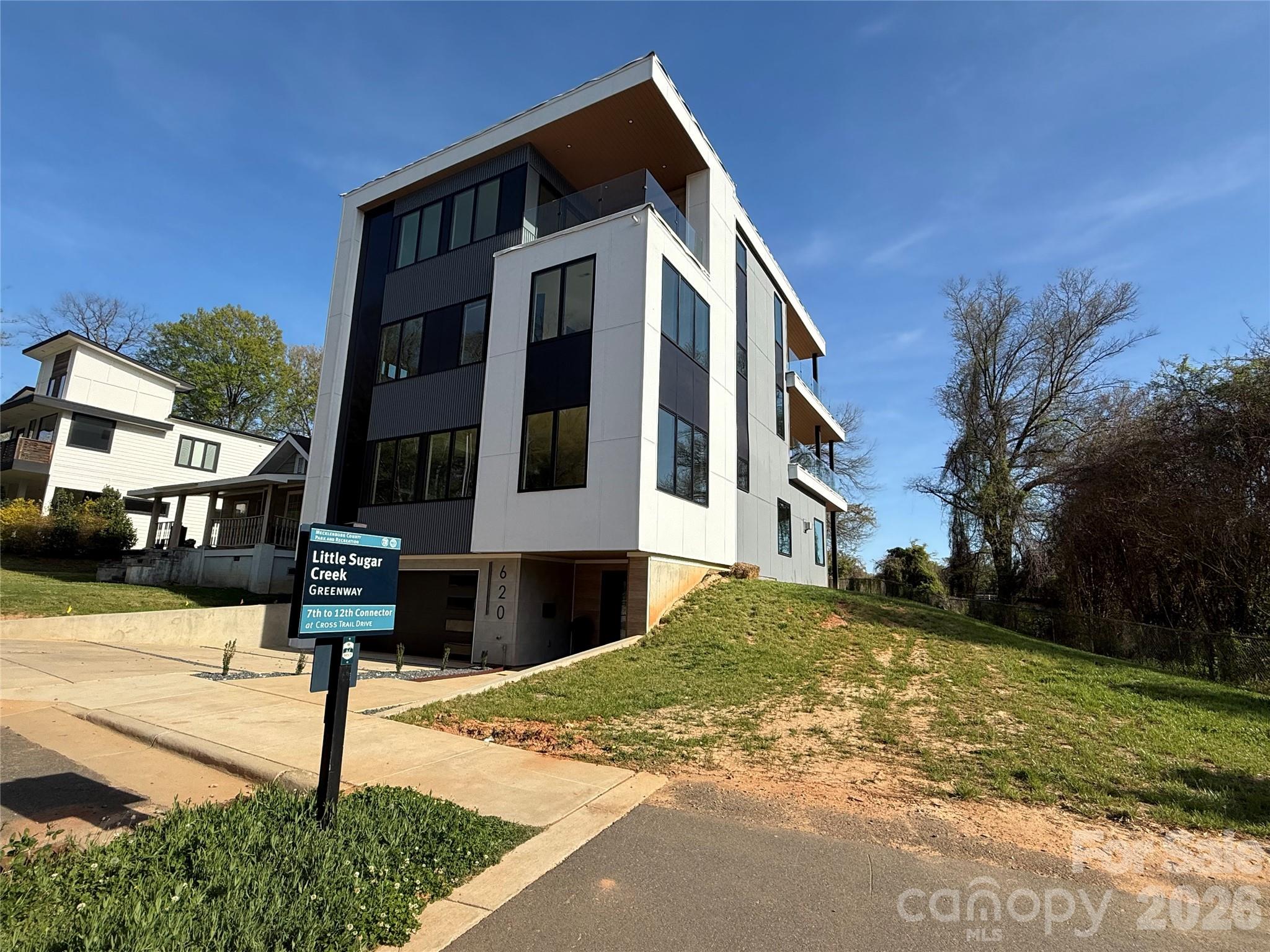 620 Cross Trail Drive — Charlotte