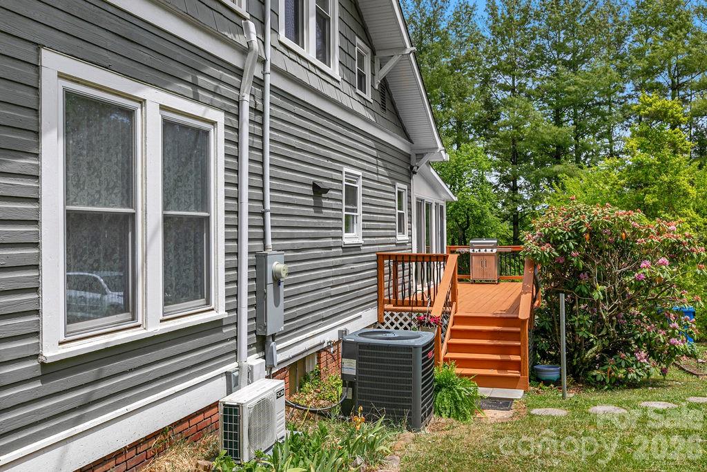 41 Harrison Street — Canton