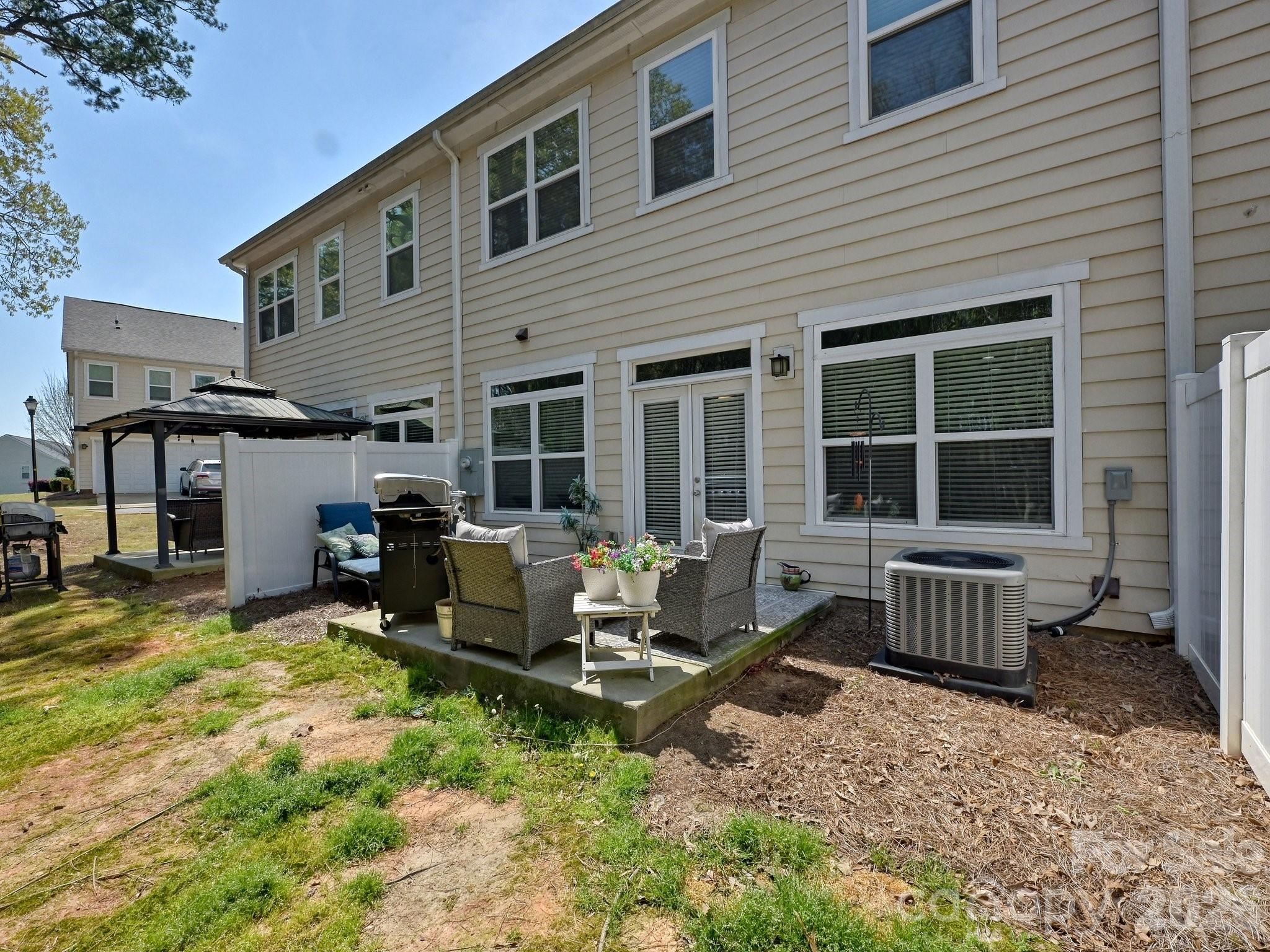 2704 Cregstone Way — Fort Mill